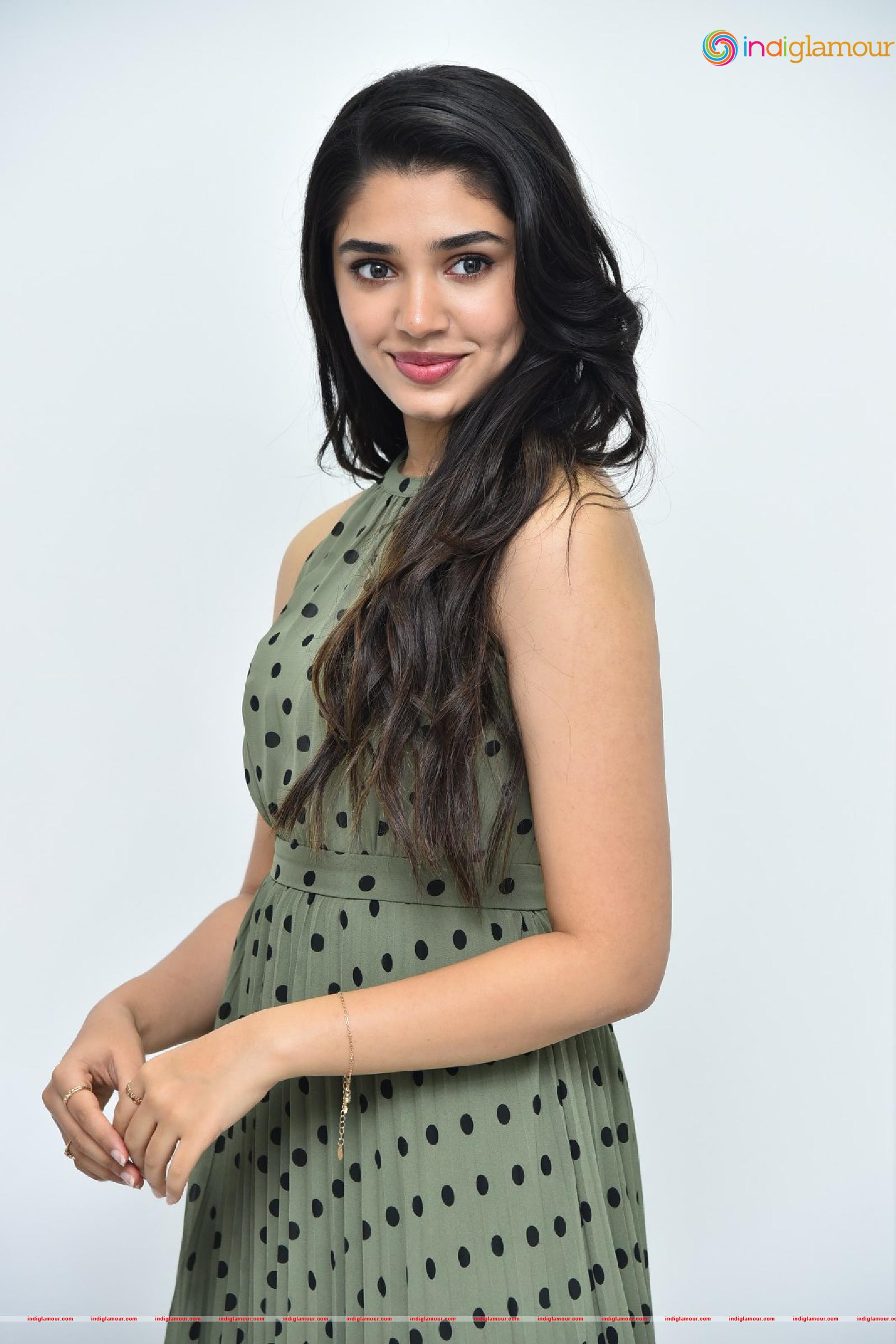 Krithi Shetty Actress hd photo