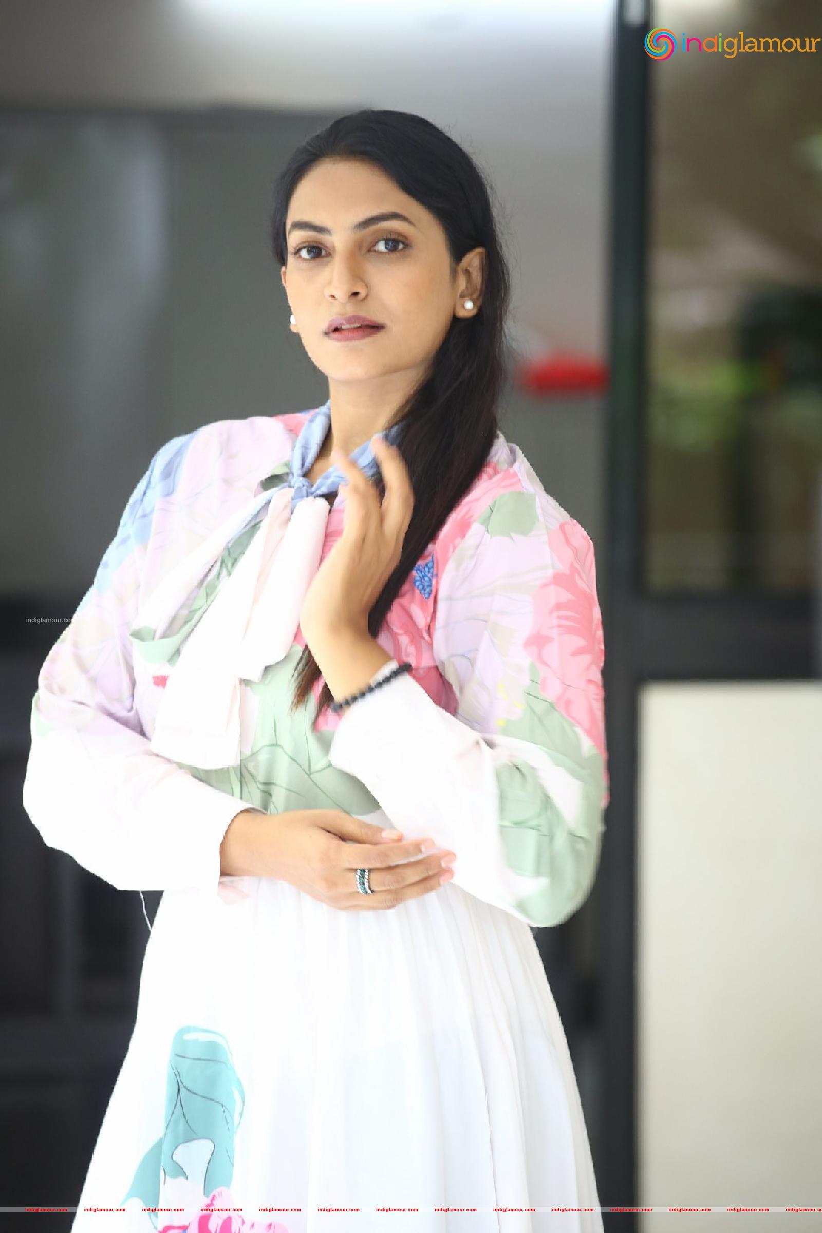 Swetha Varma Actress hd photo