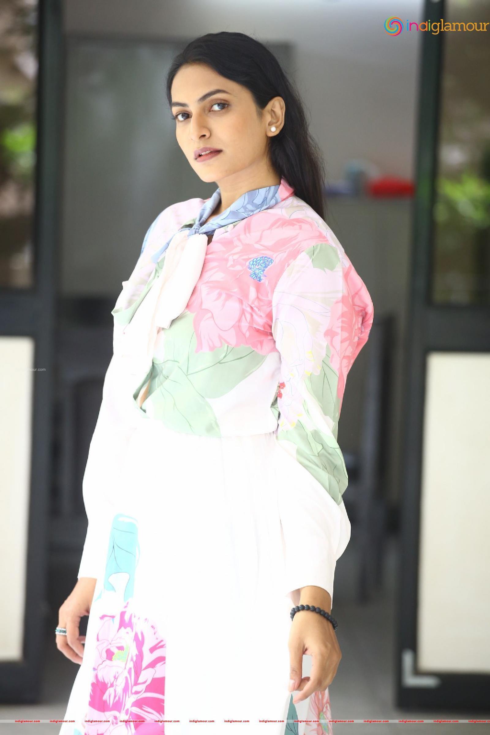 Swetha Varma Actress hd photo
