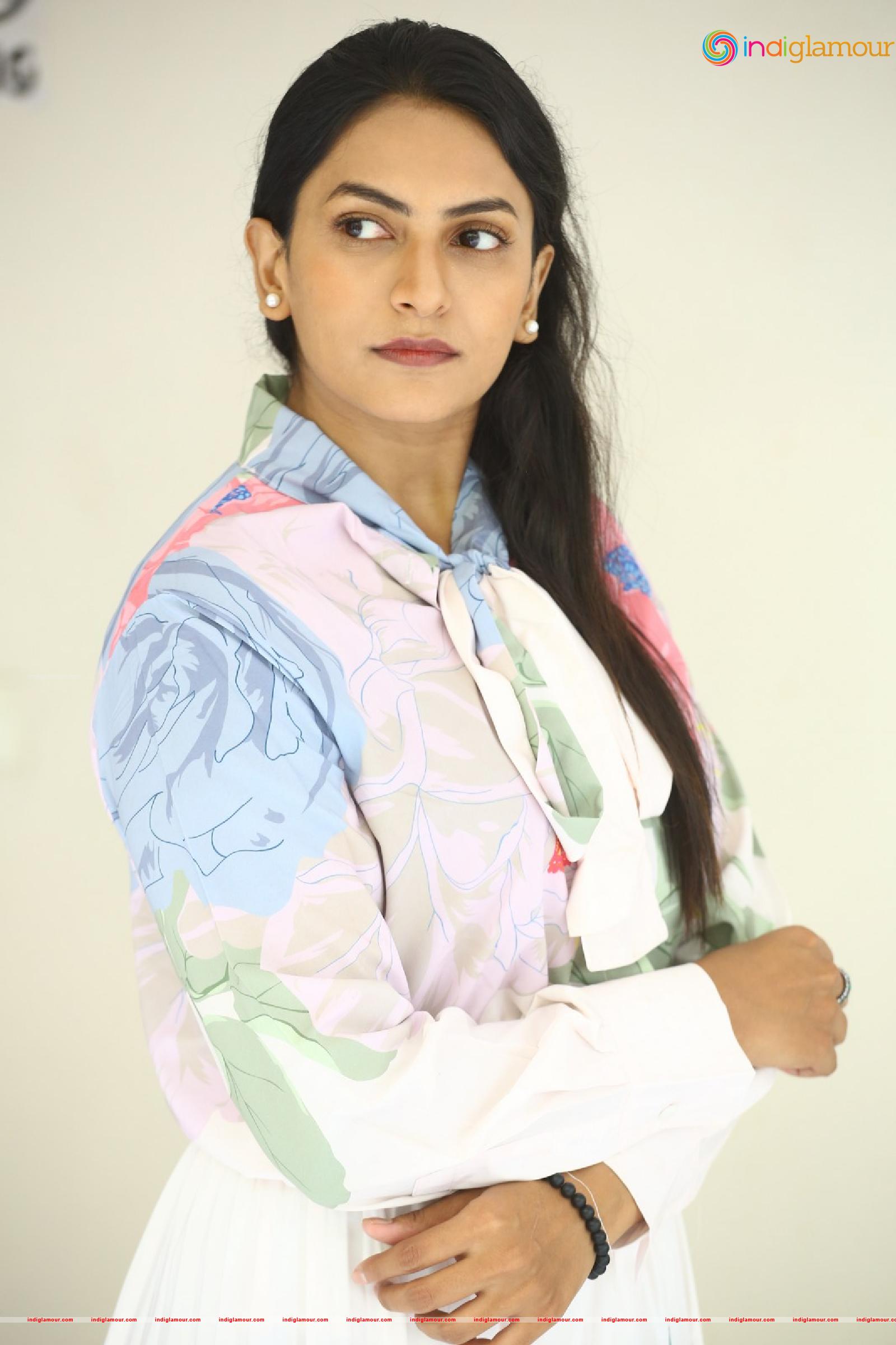Swetha Varma Actress hd photo