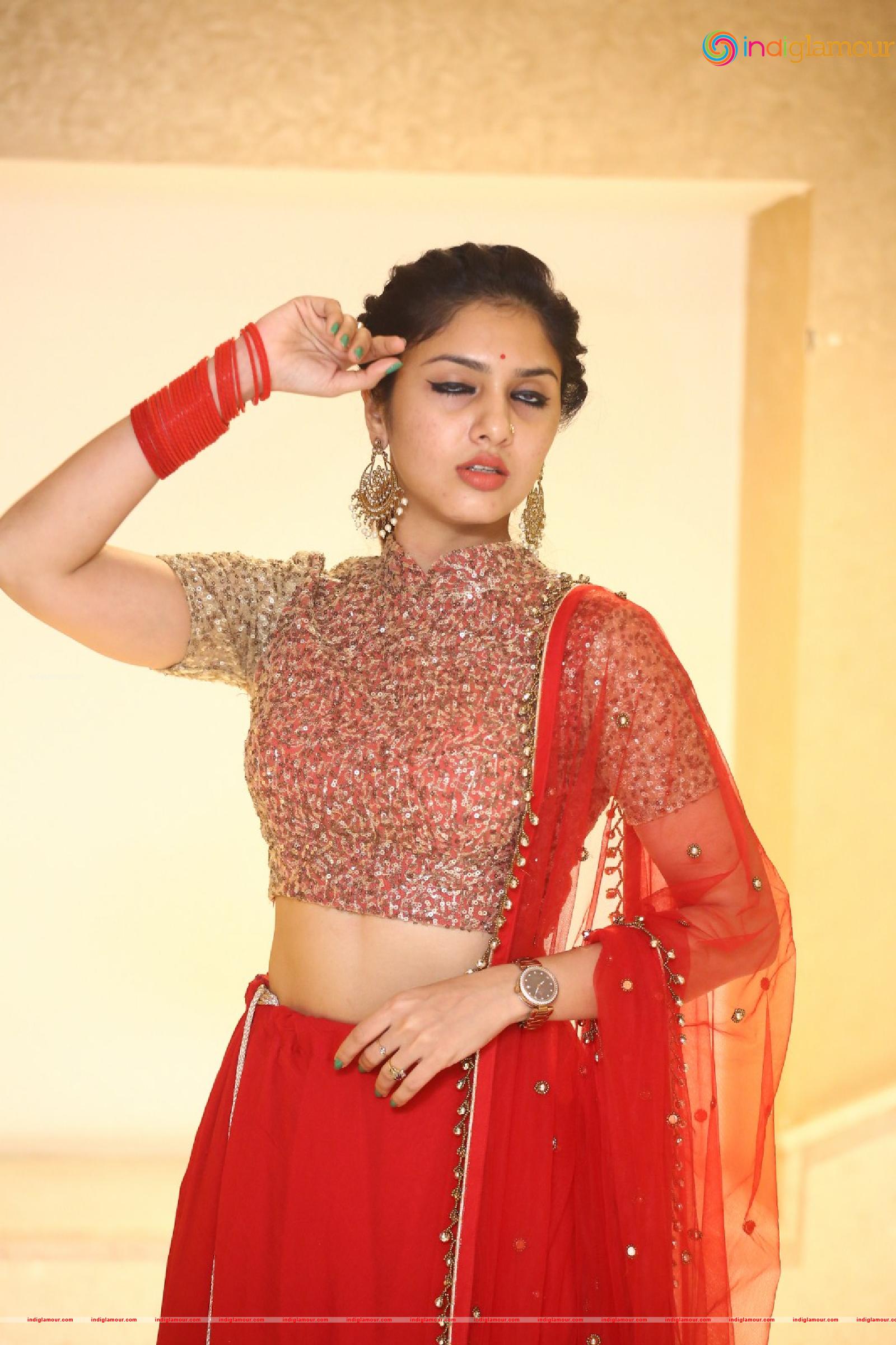 Apsara Gayatri Actress hd photo