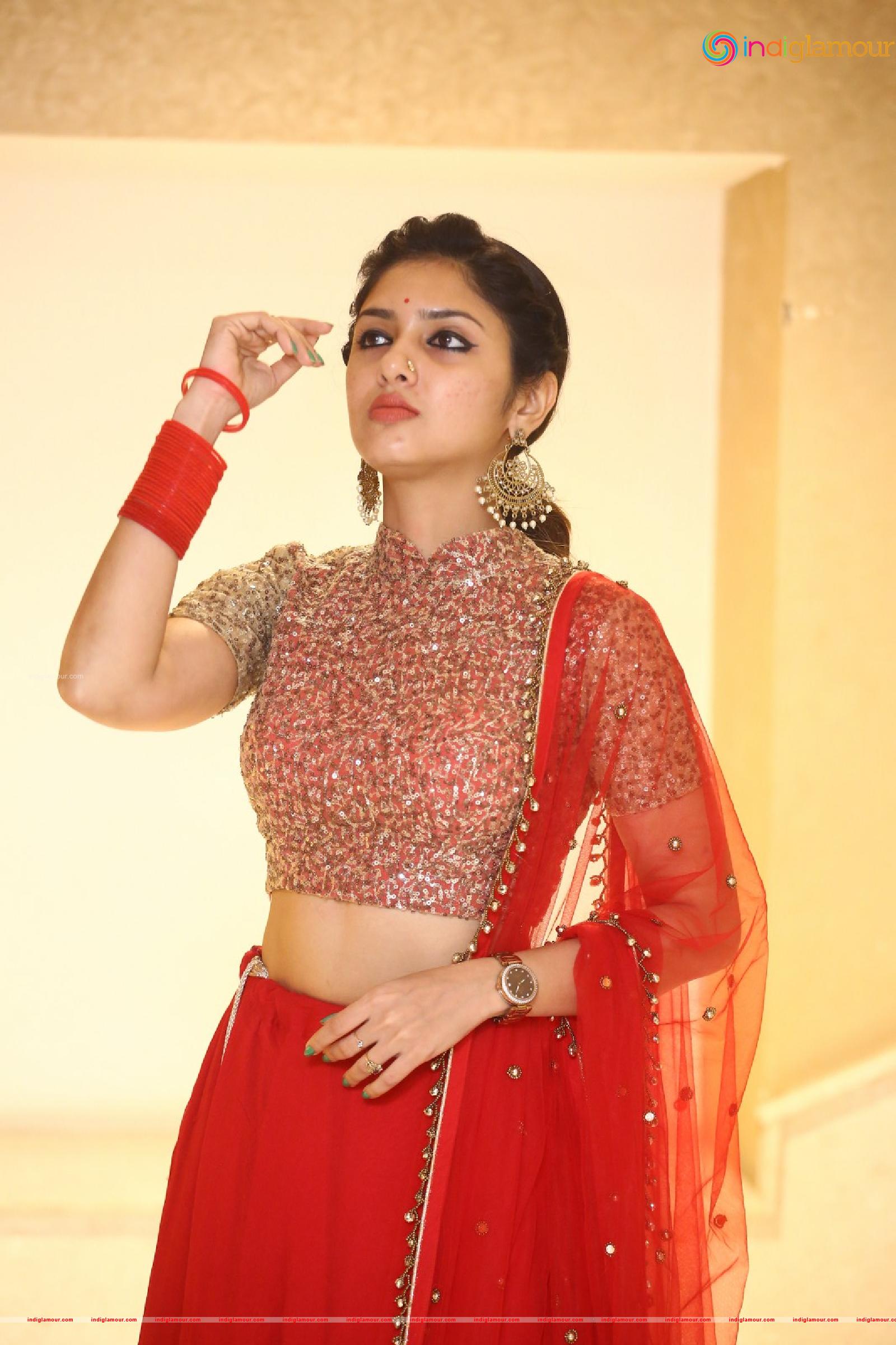 Apsara Gayatri Actress hd photo