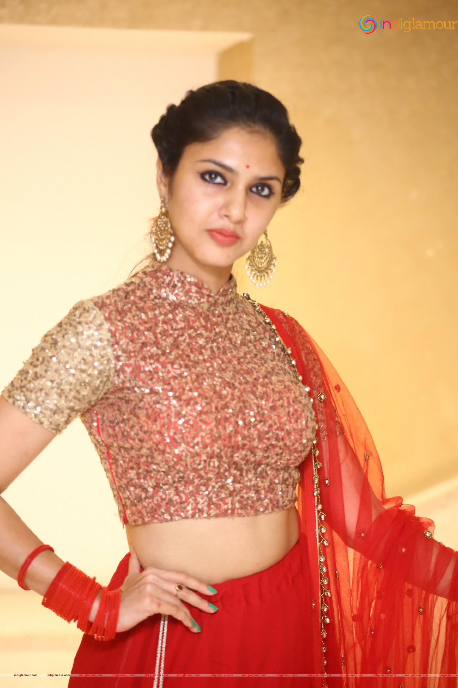 Apsara Gayatri Actress hd photo