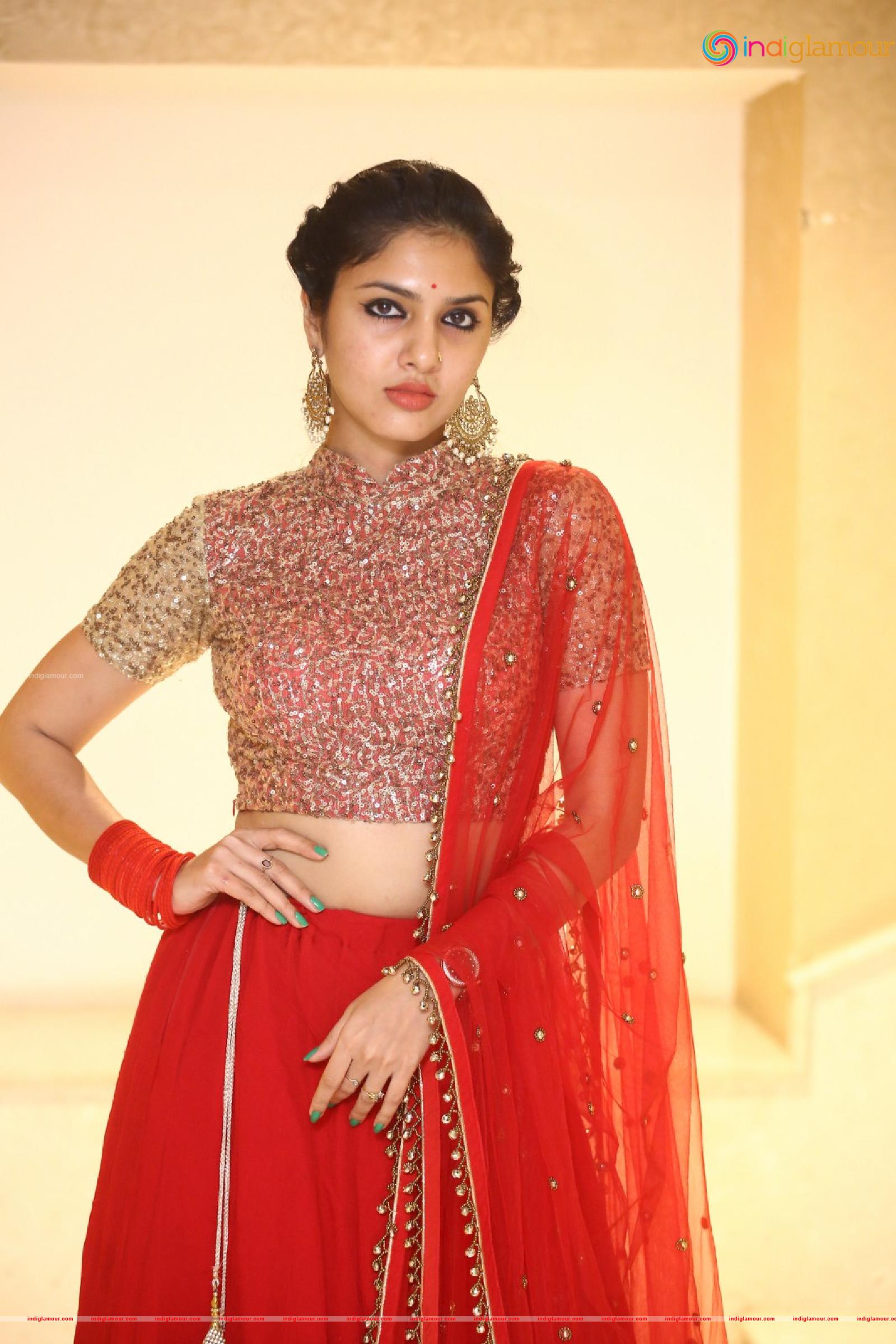 Apsara Gayatri Actress hd photo