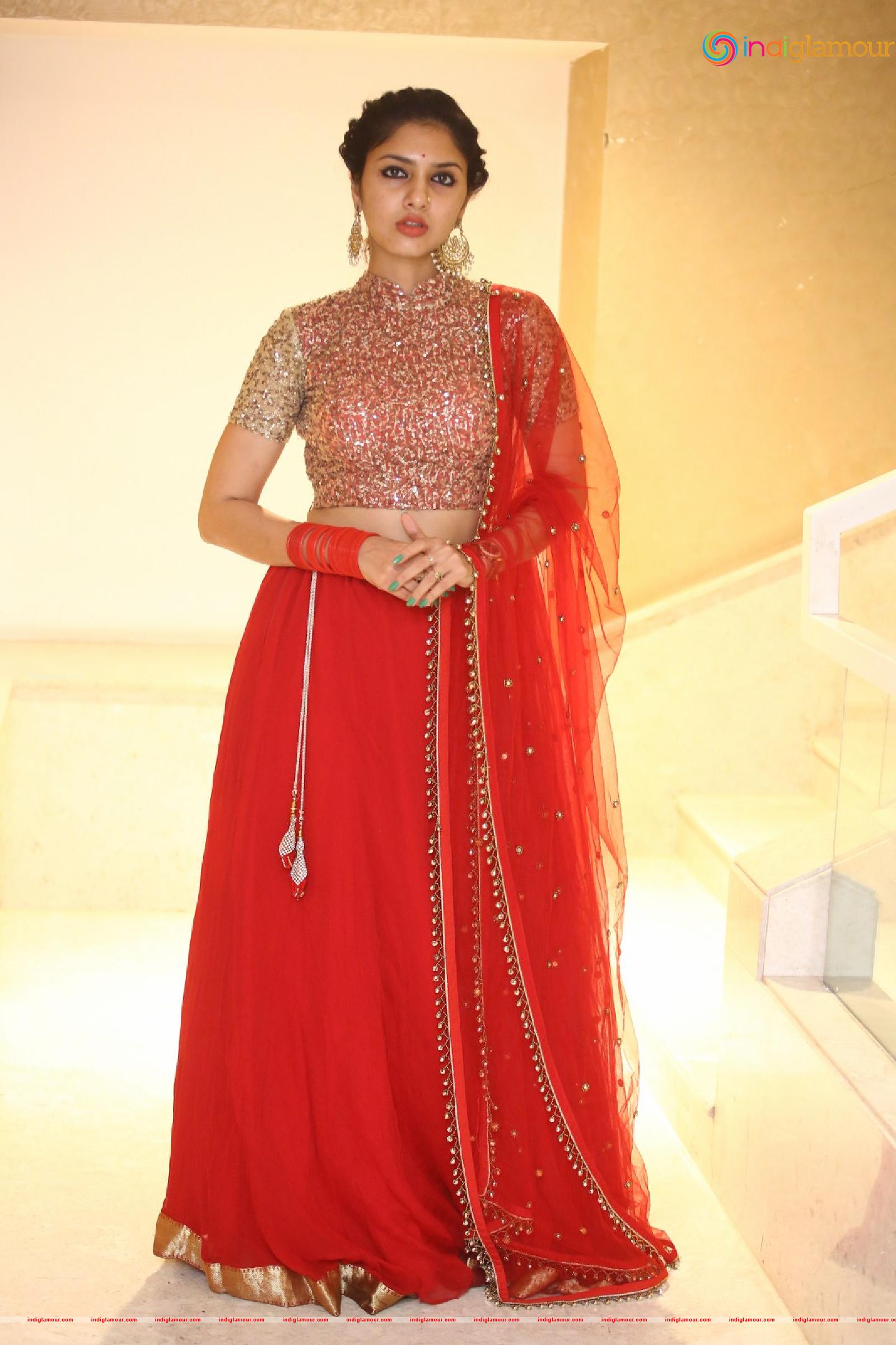 Apsara Gayatri Actress hd photo