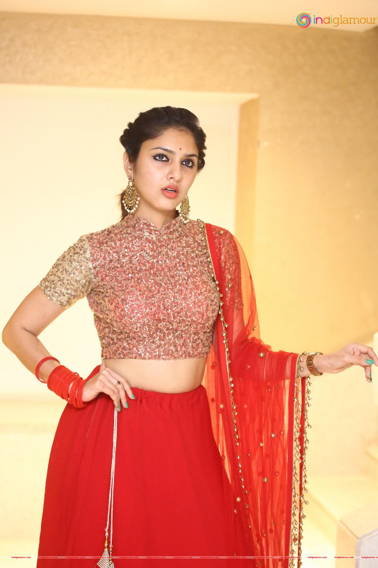 Apsara Gayatri Actress hd photo