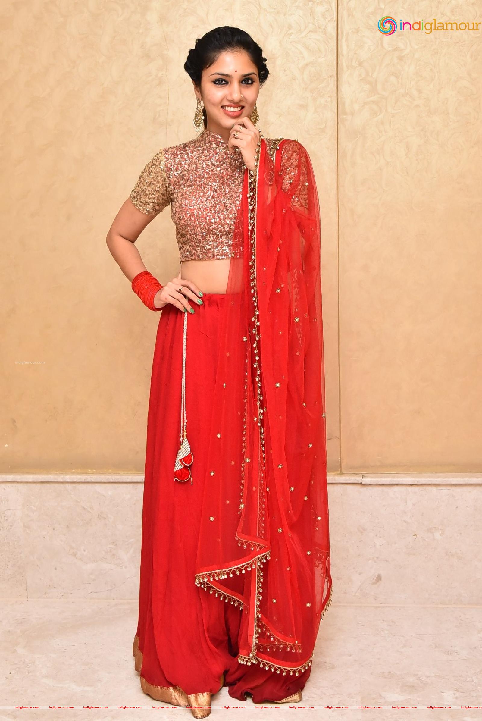 Apsara Gayatri Actress hd photo