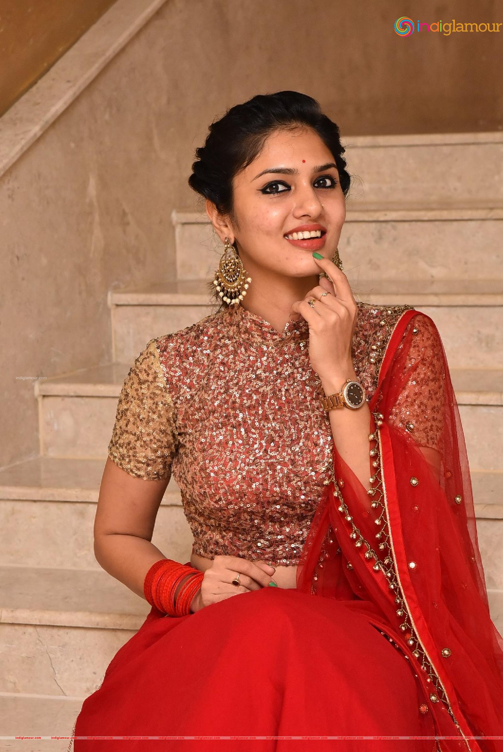 Apsara Gayatri Actress hd photo