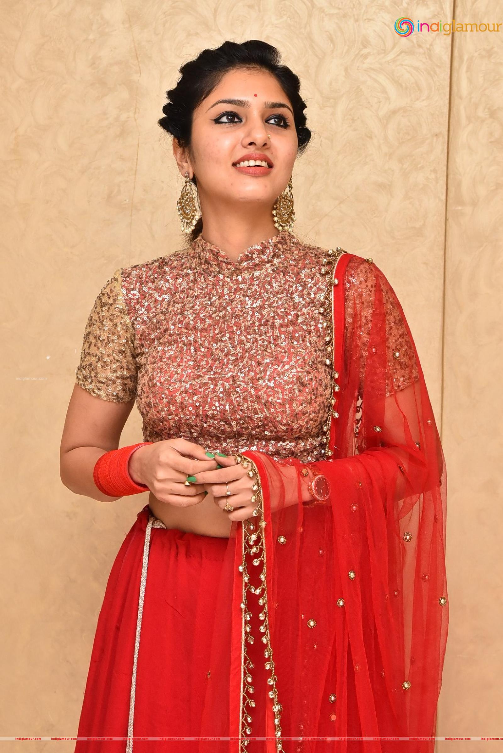 Apsara Gayatri Actress hd photo