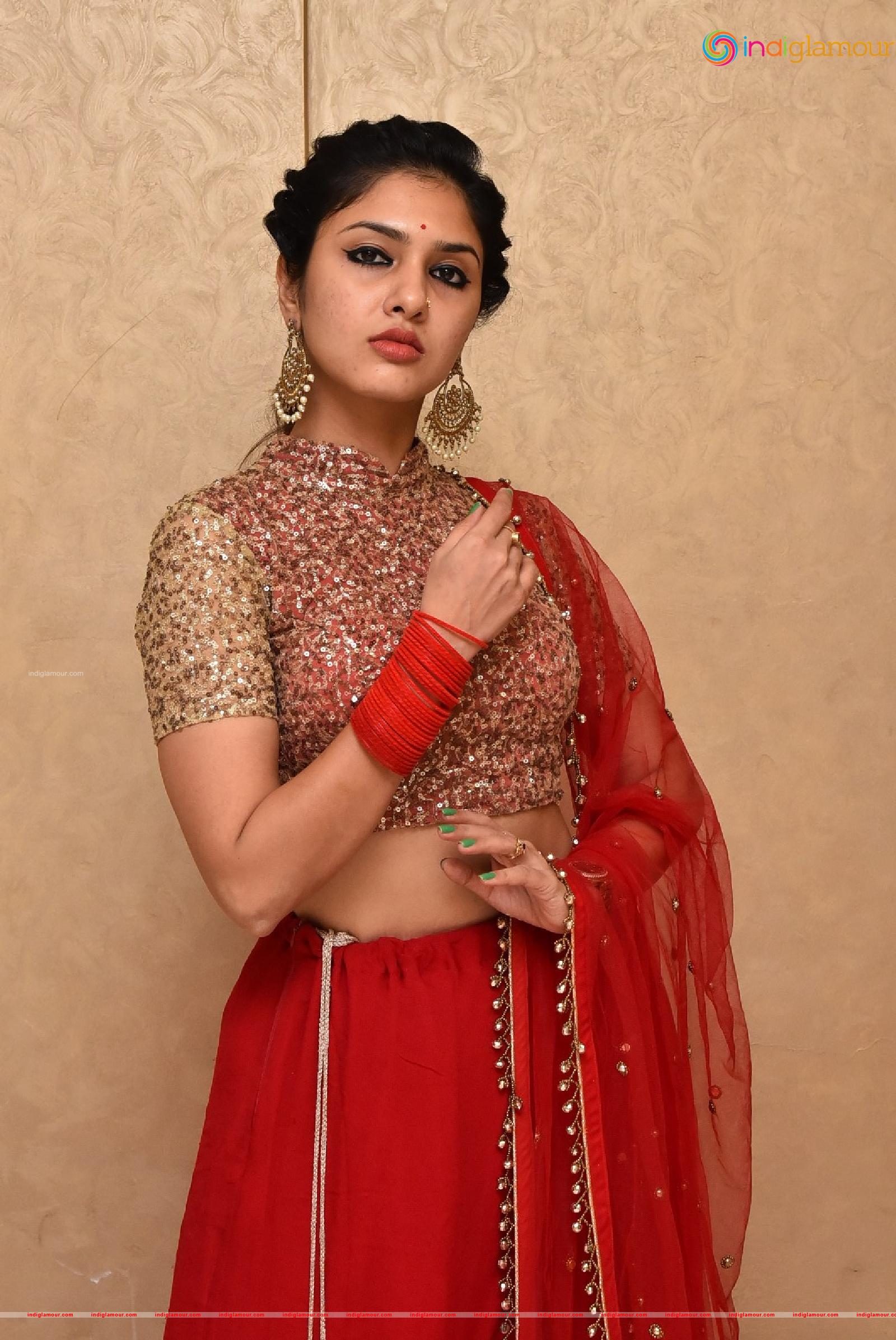 Apsara Gayatri Actress hd photo