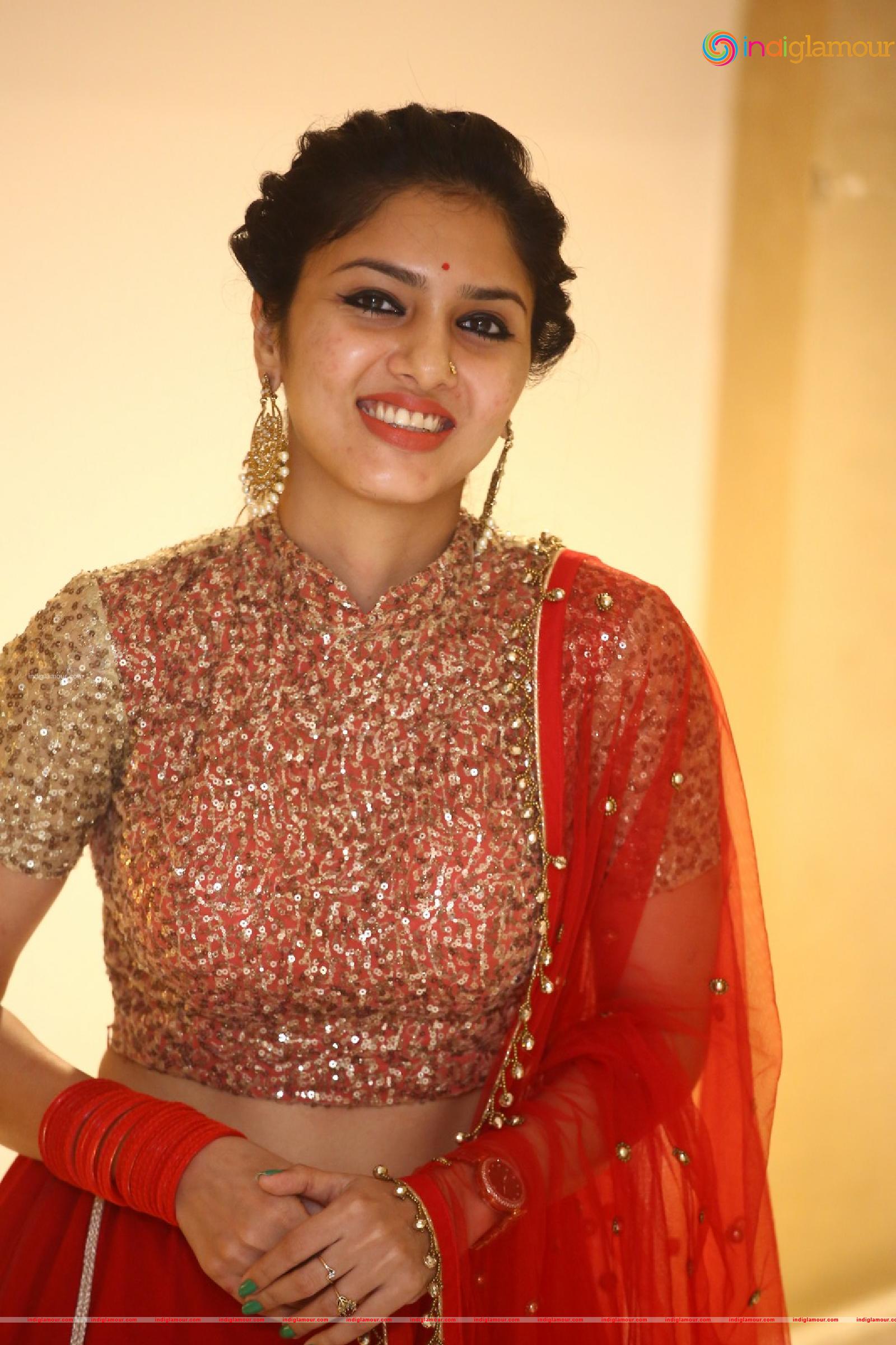 Apsara Gayatri Actress hd photo