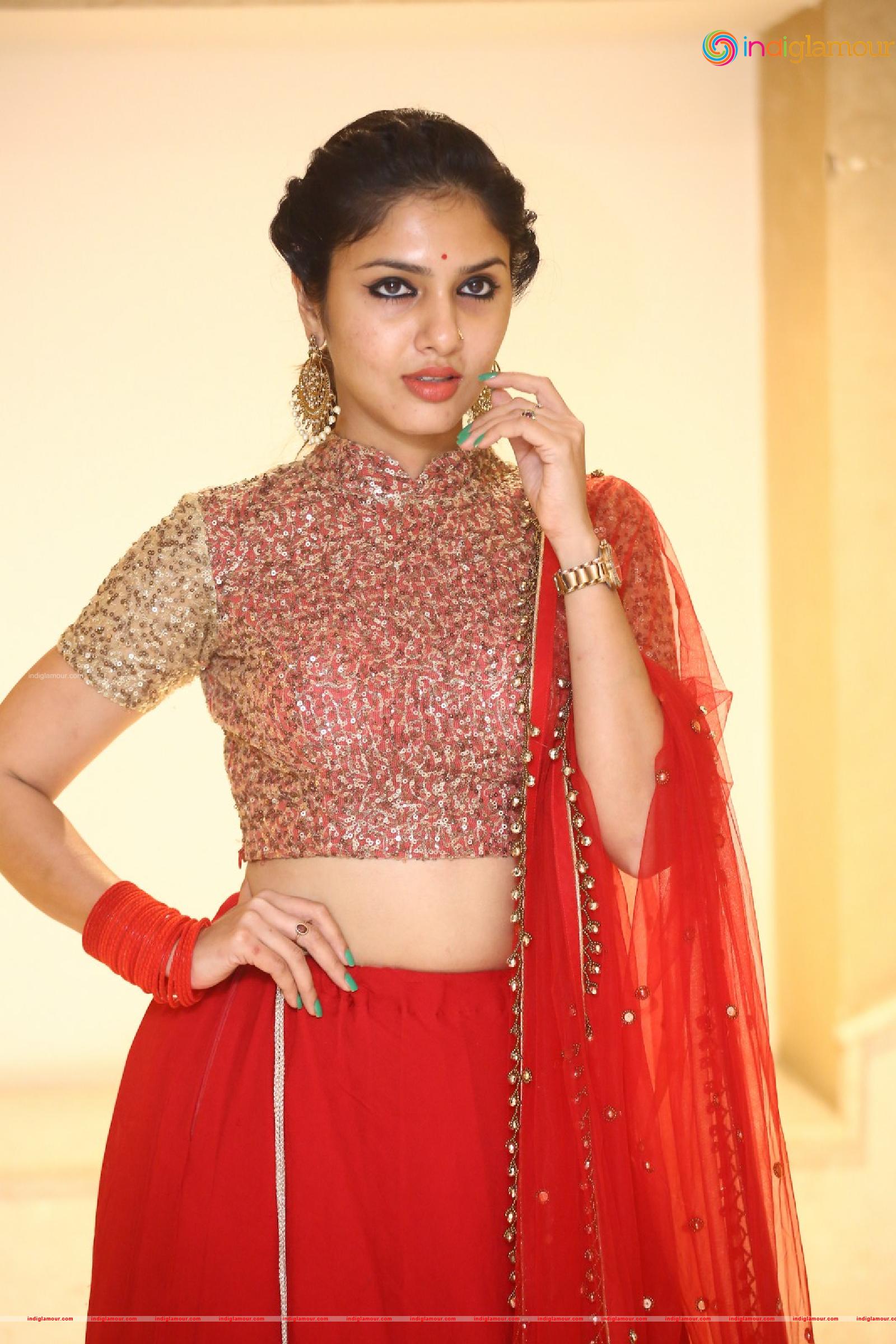 Apsara Gayatri Actress hd photo