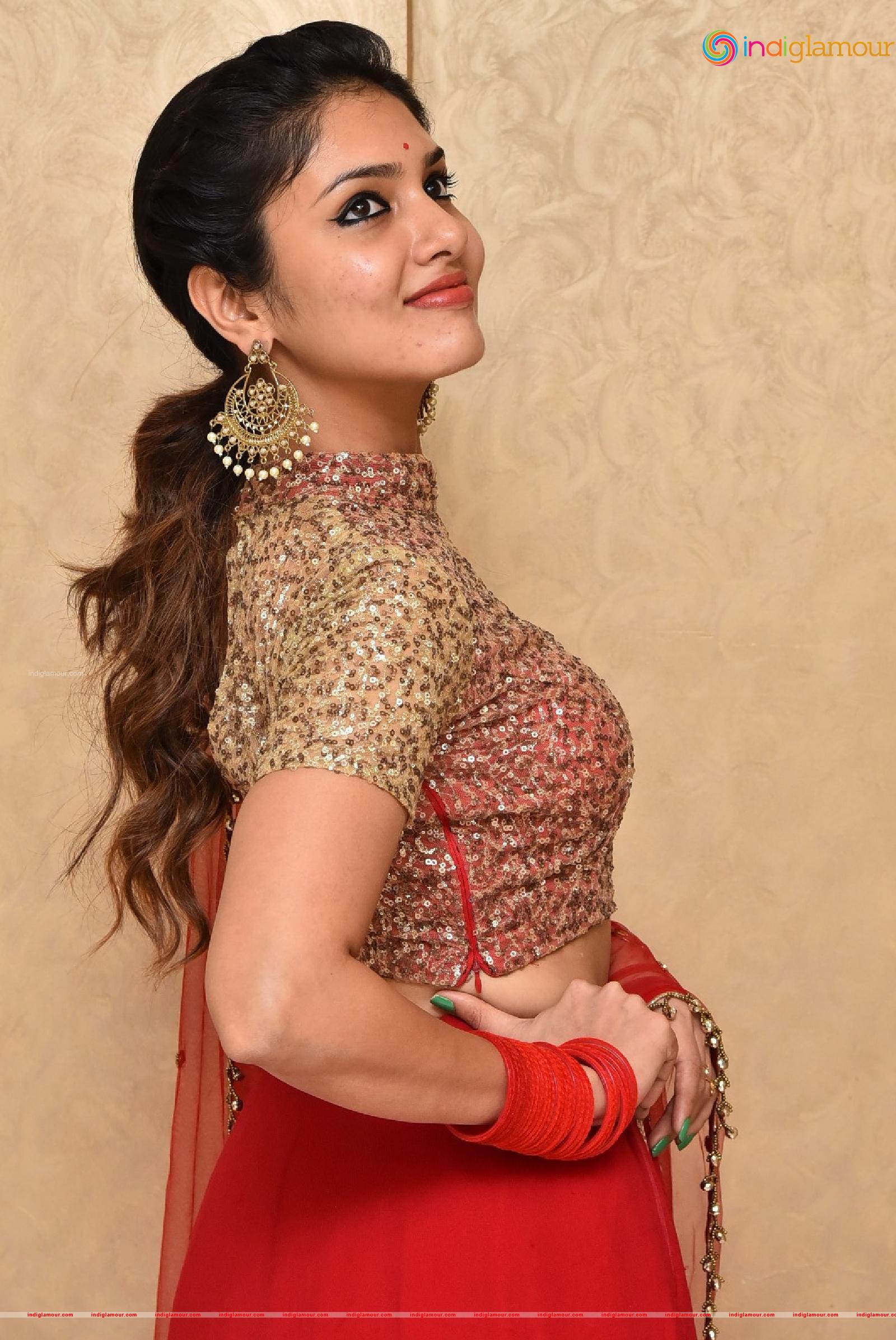 Apsara Gayatri Actress hd photo
