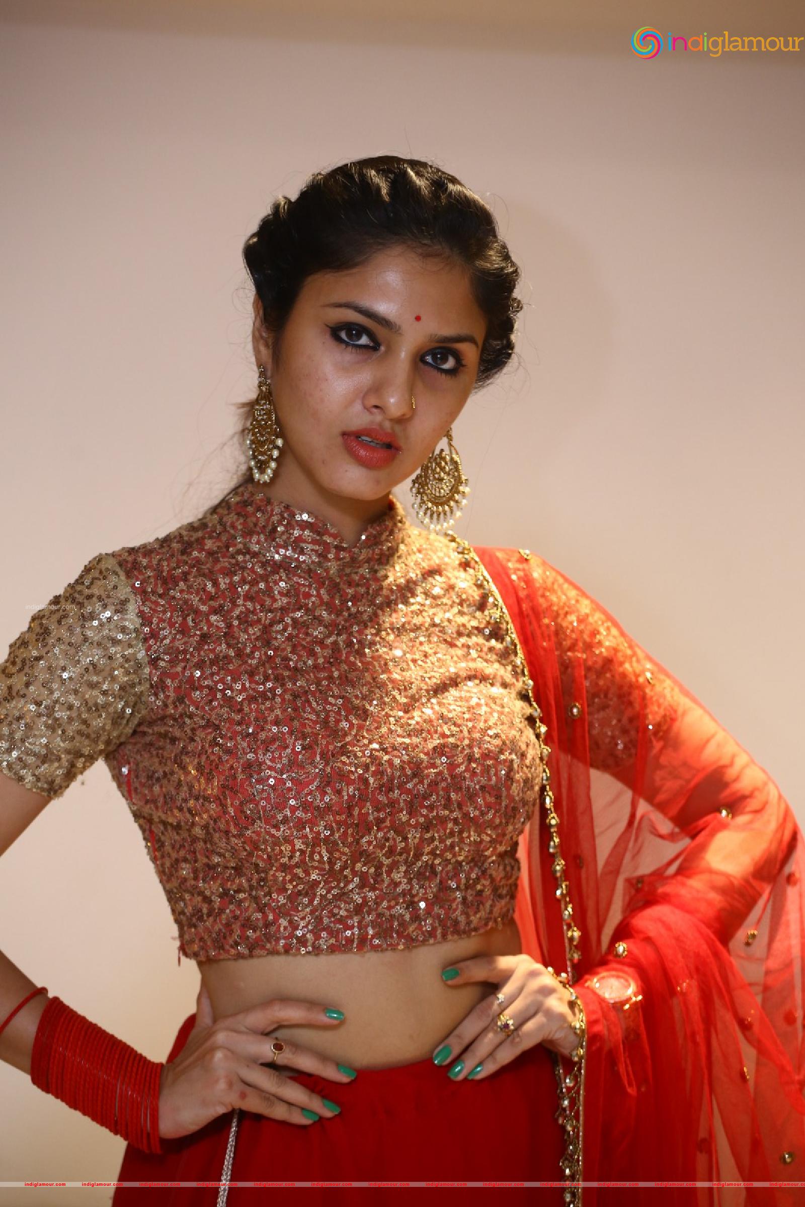 Apsara Gayatri Actress hd photo