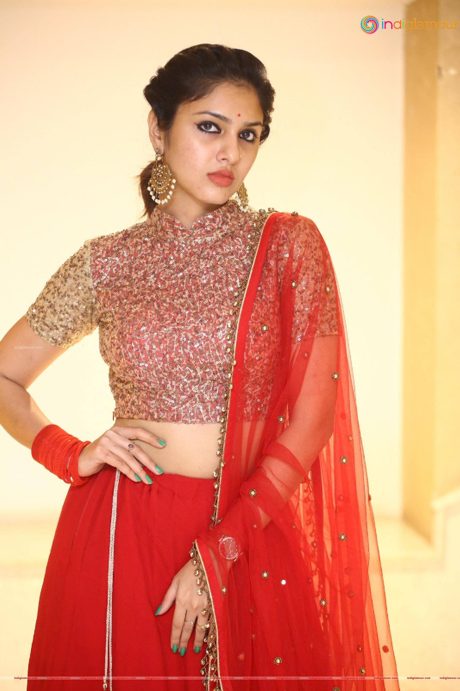 Apsara Gayatri Actress hd photo