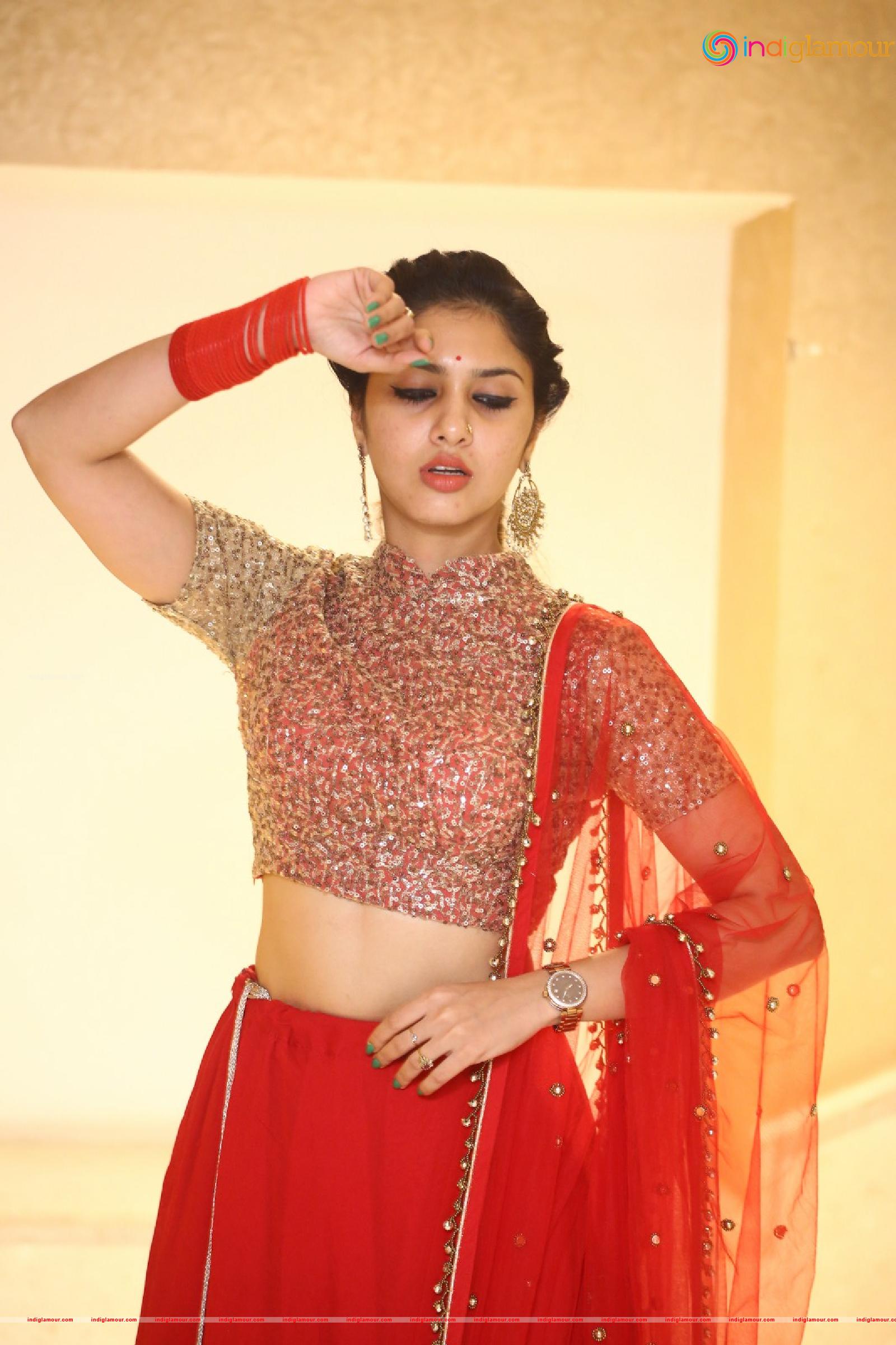 Apsara Gayatri Actress hd photo