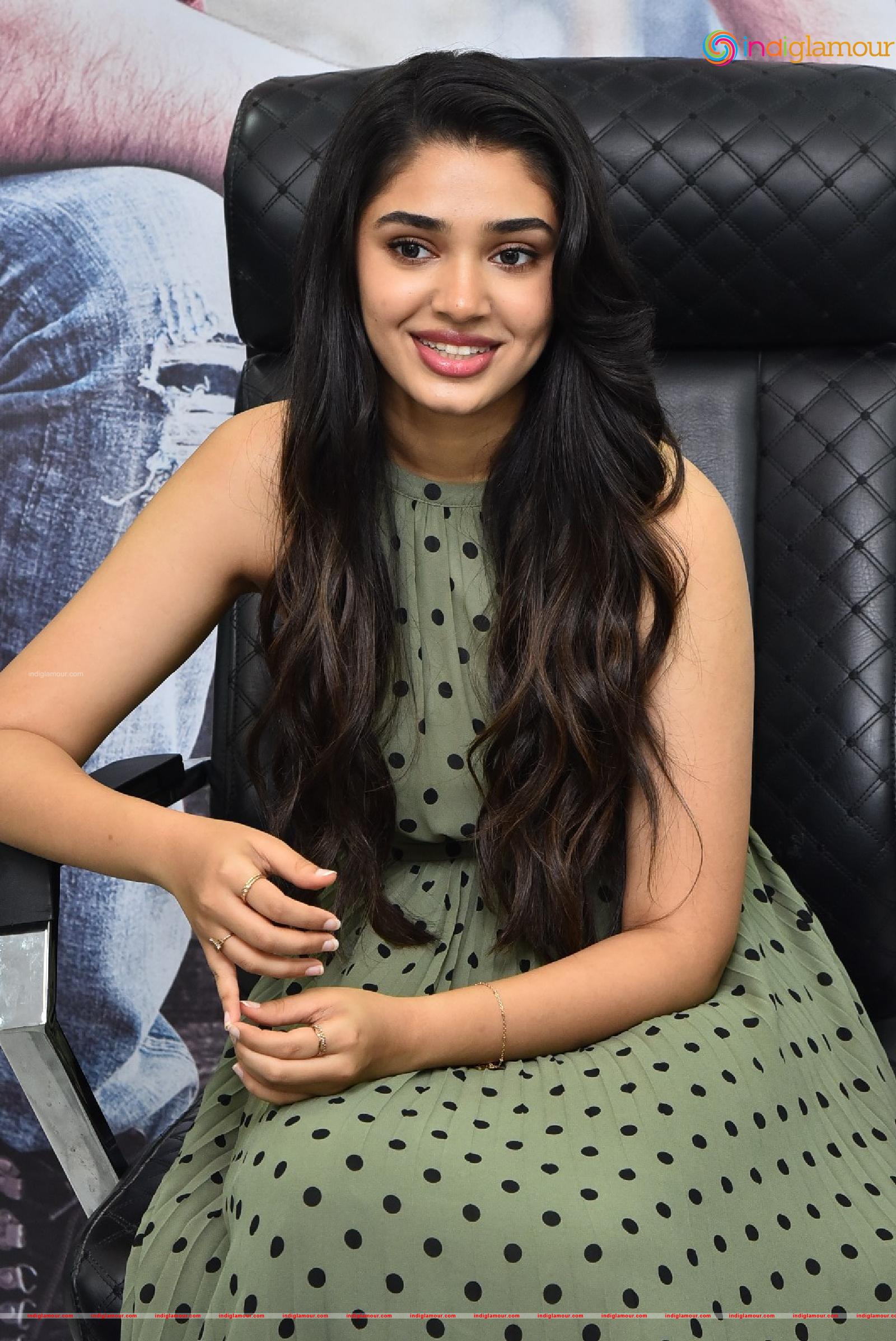 Krithi Shetty Actress hd photo