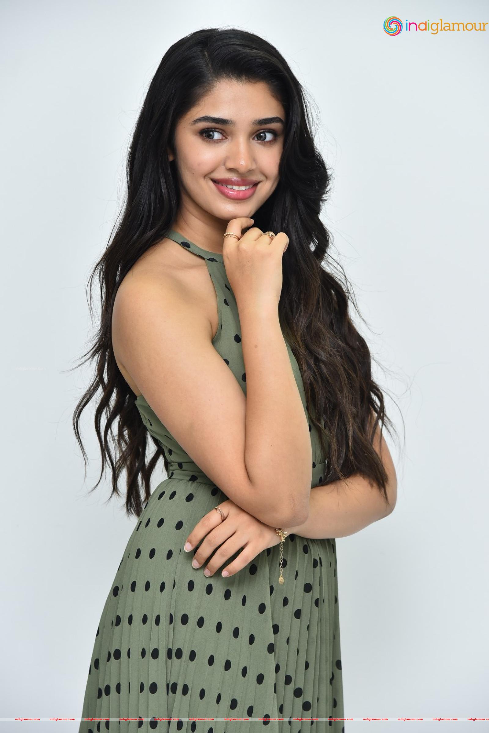 Krithi Shetty Actress hd photo