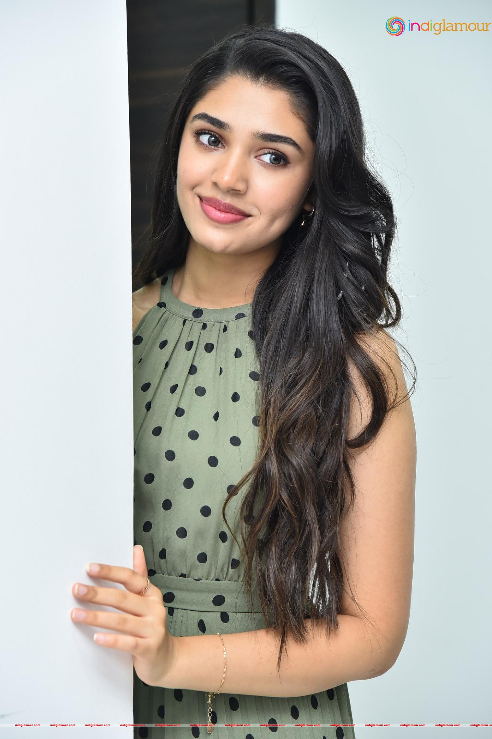Krithi Shetty Actress hd photo