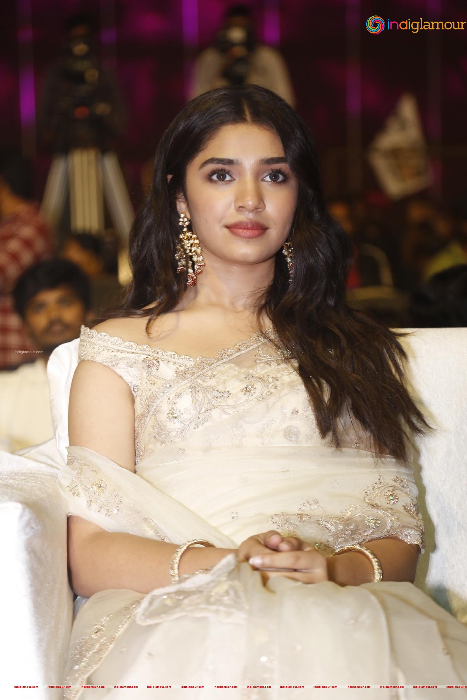 Kriti Shetty Actress hd photo