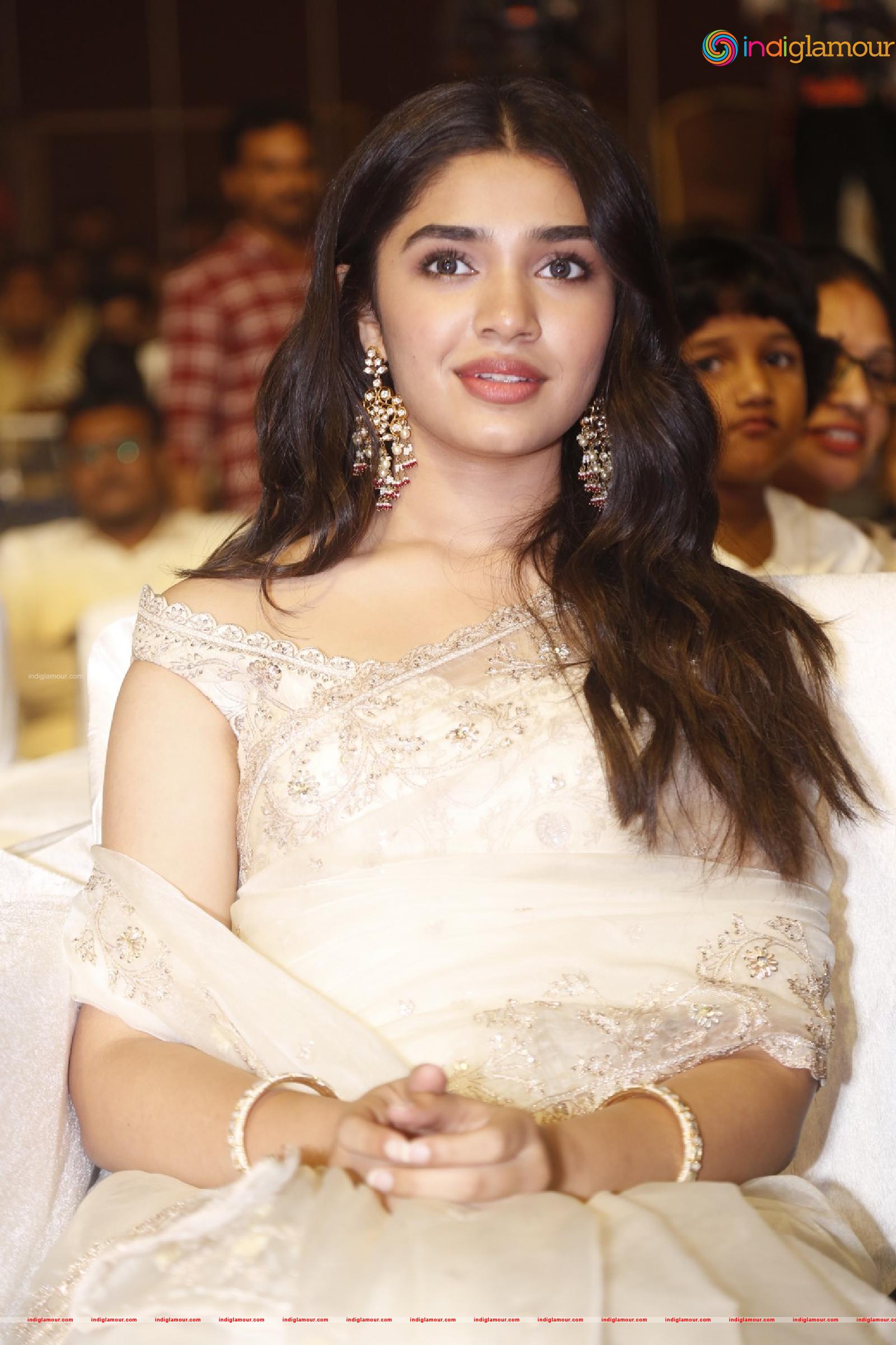 Kriti Shetty Actress hd photo