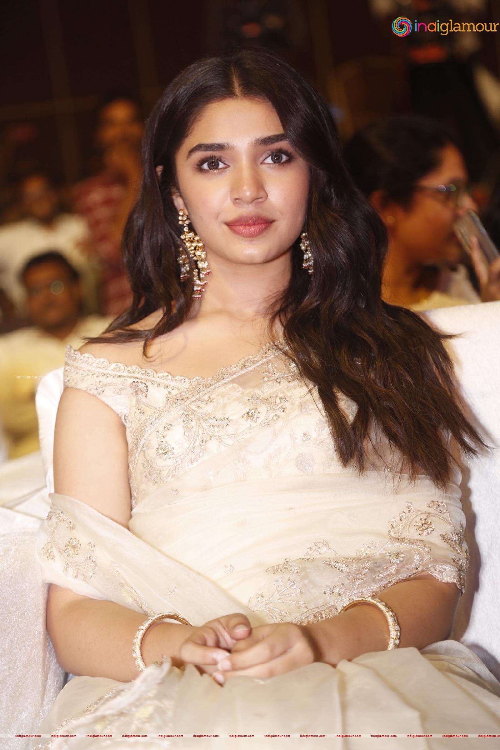 Kriti Shetty Actress hd photo