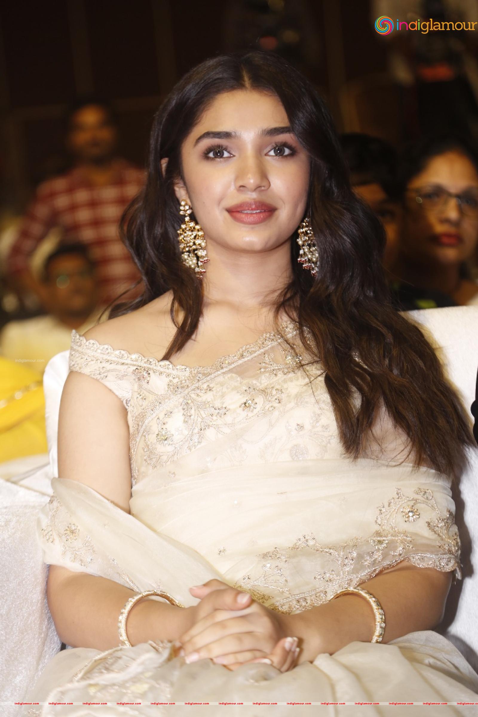 Kriti Shetty Actress hd photo