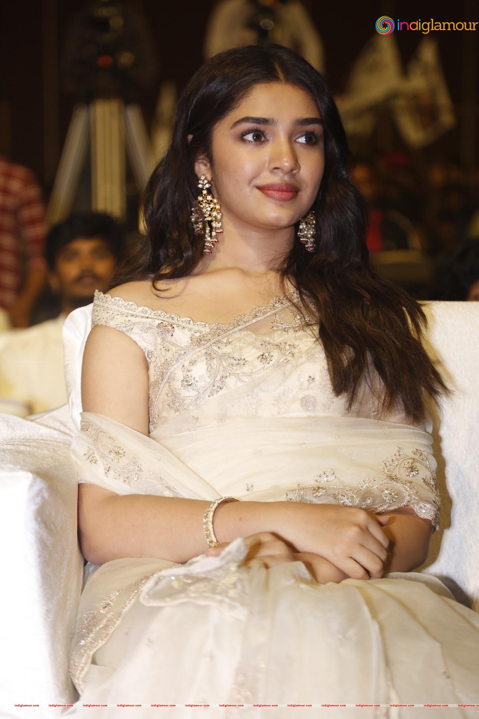 Kriti Shetty Actress hd photo