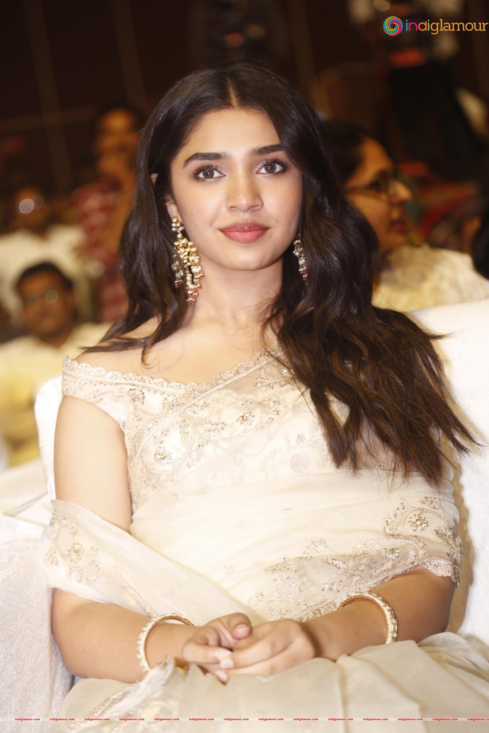 Kriti Shetty Actress hd photo