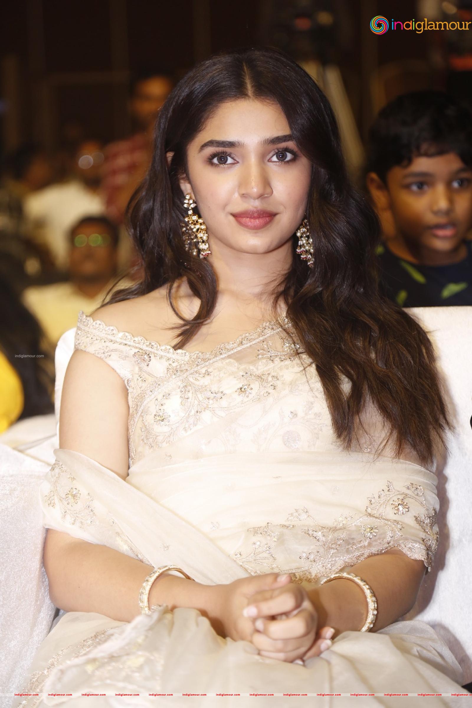 Kriti Shetty Actress hd photo