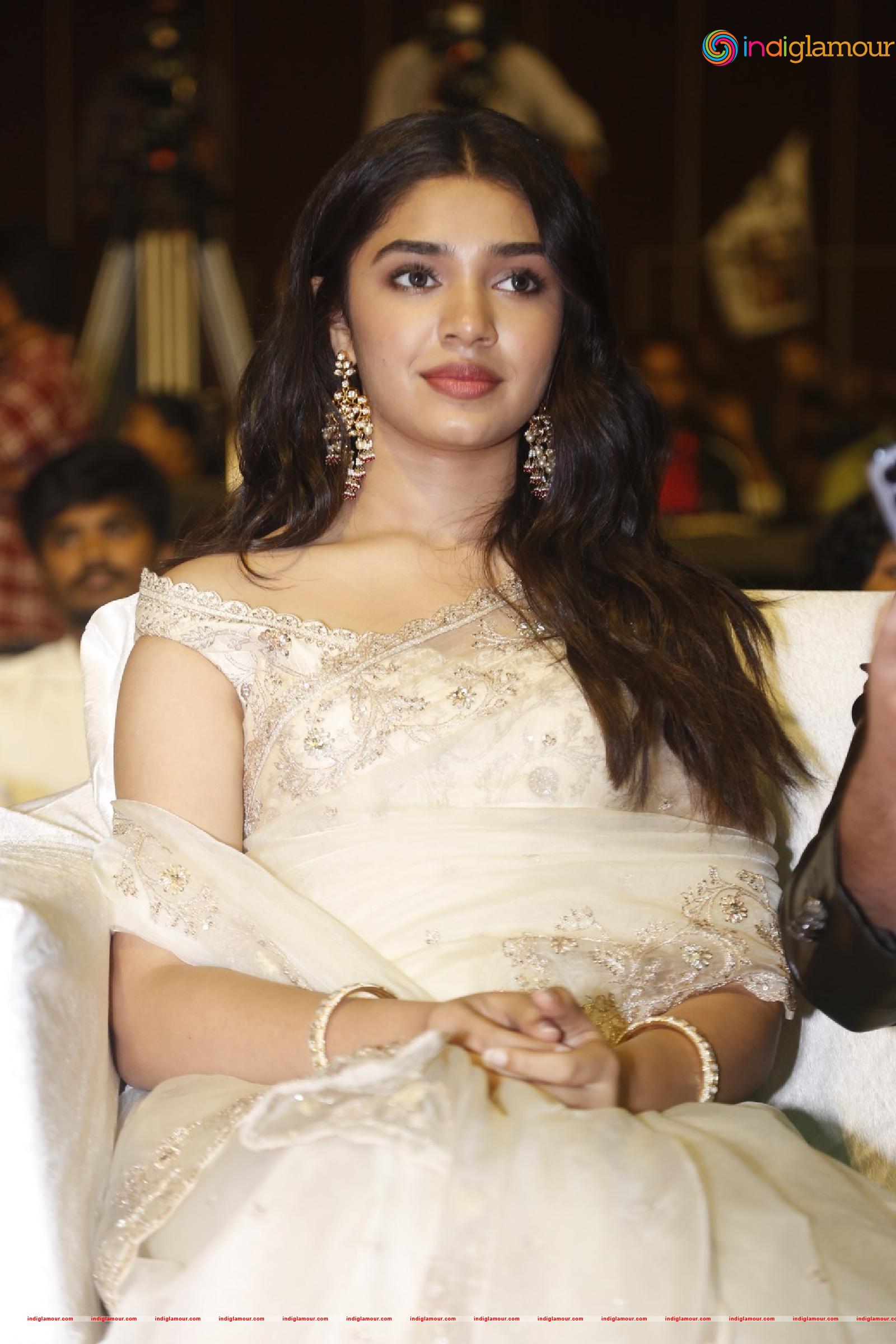 Kriti Shetty Actress hd photo