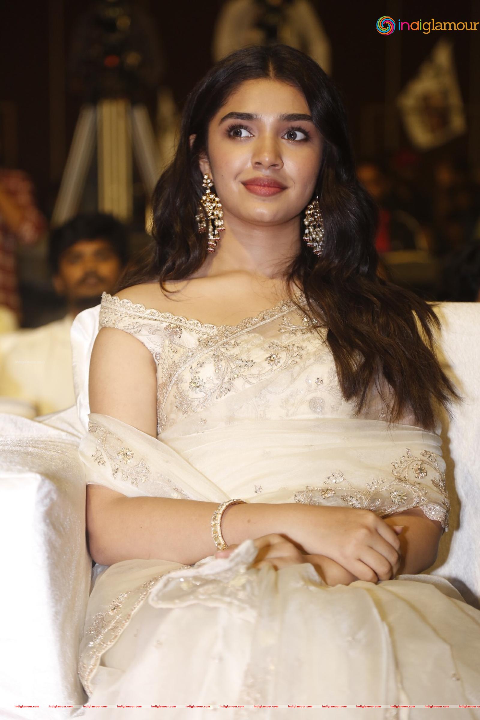 Kriti Shetty Actress hd photo