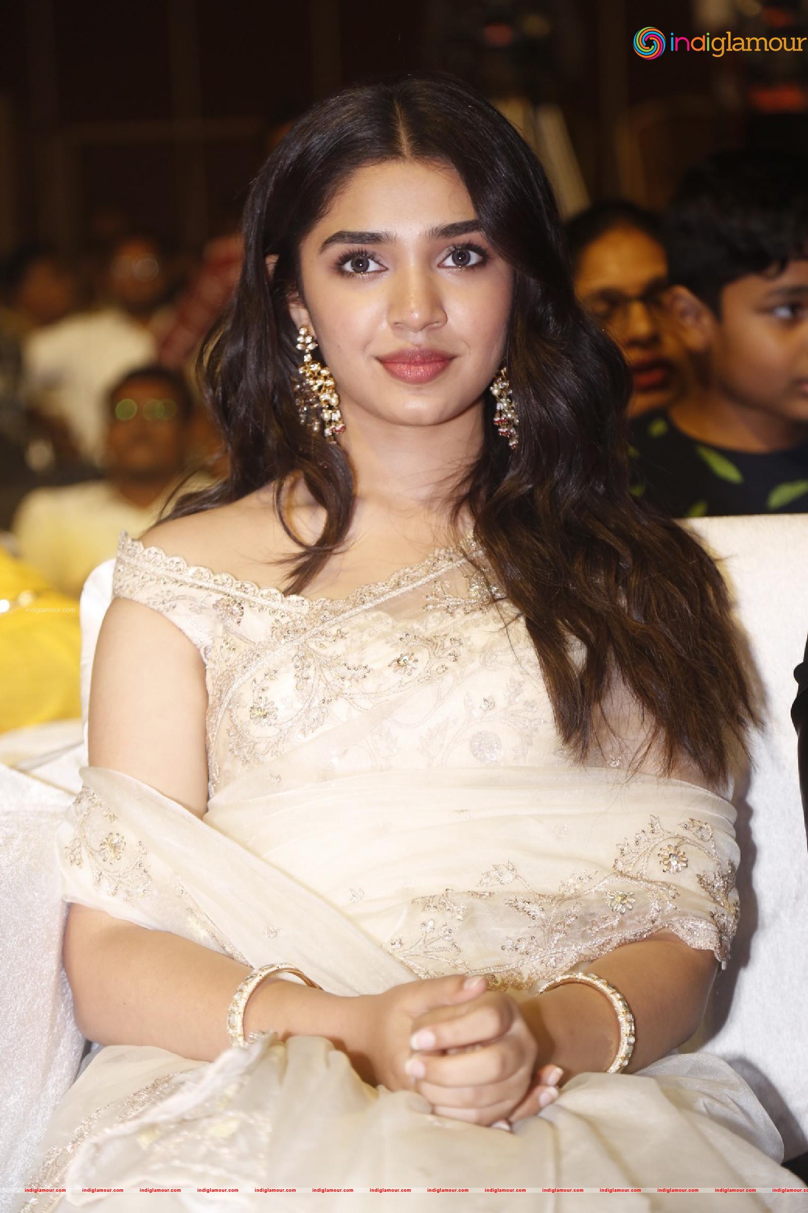 Kriti Shetty Actress hd photo
