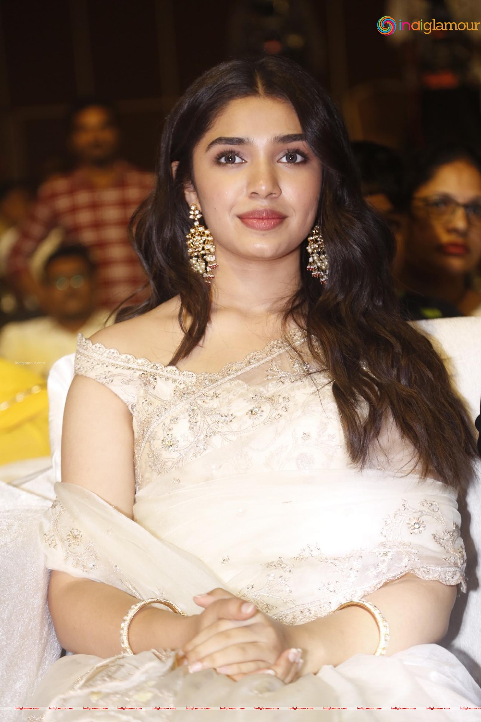Kriti Shetty Actress hd photo