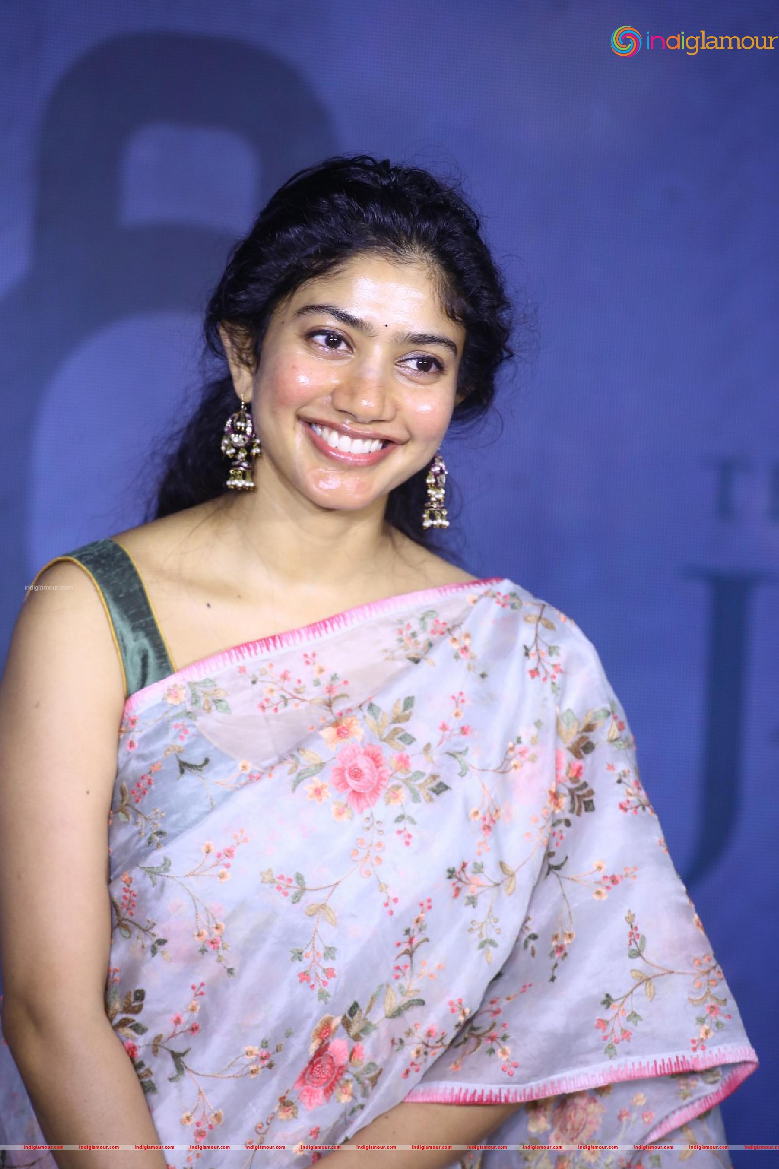 Sai Pallavi Actress hd photo