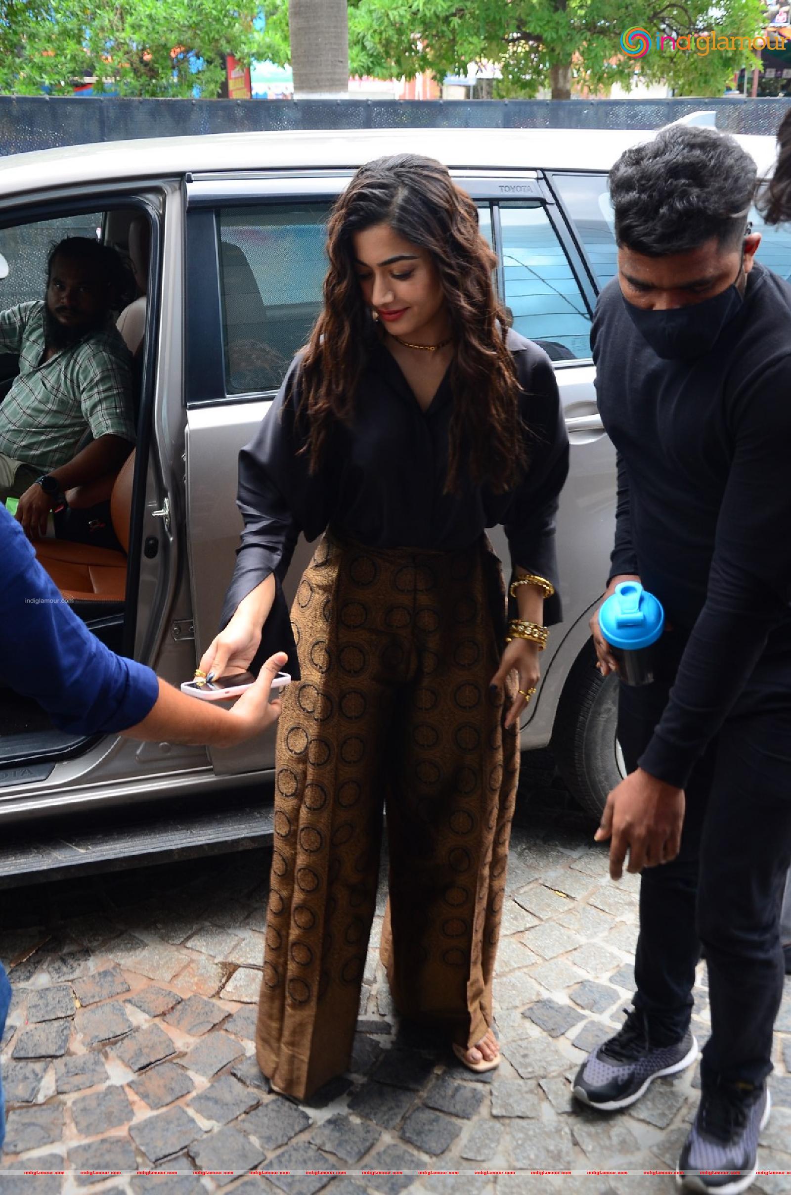 Rashmika Mandanna Actress hd photo