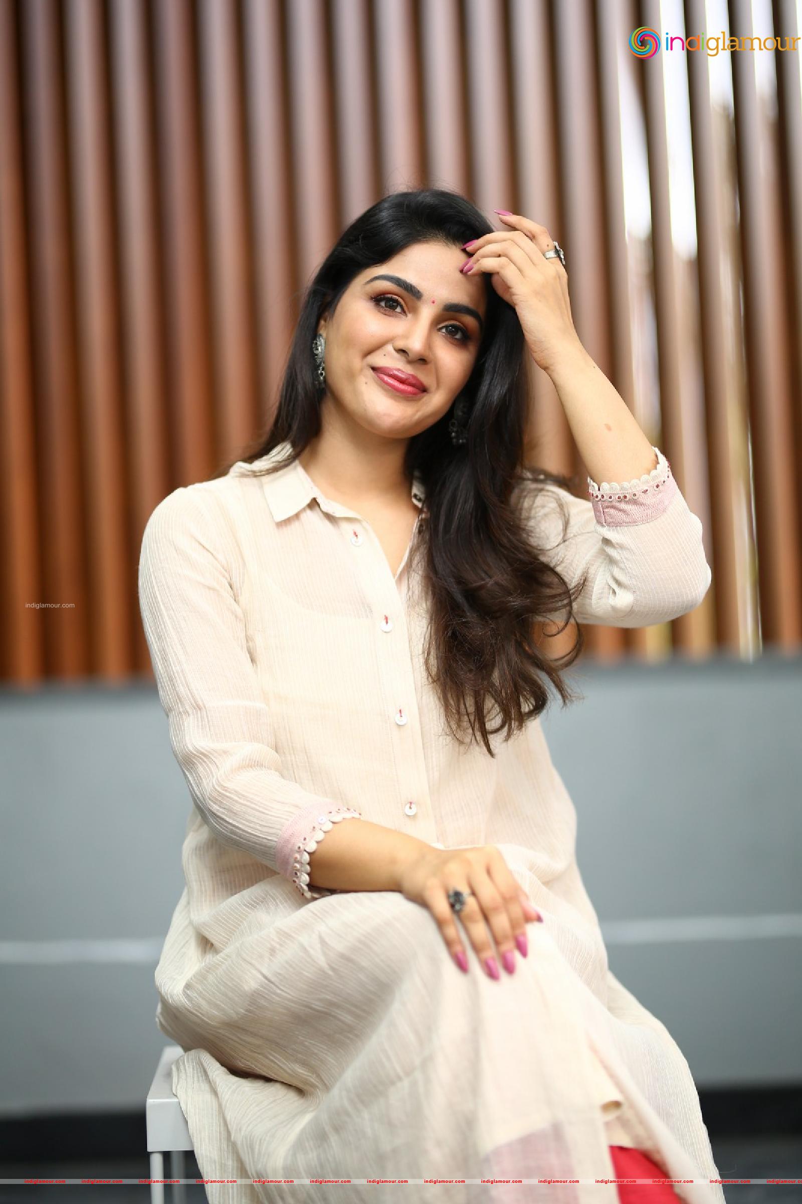 Samyuktha Menon Actress hd photo
