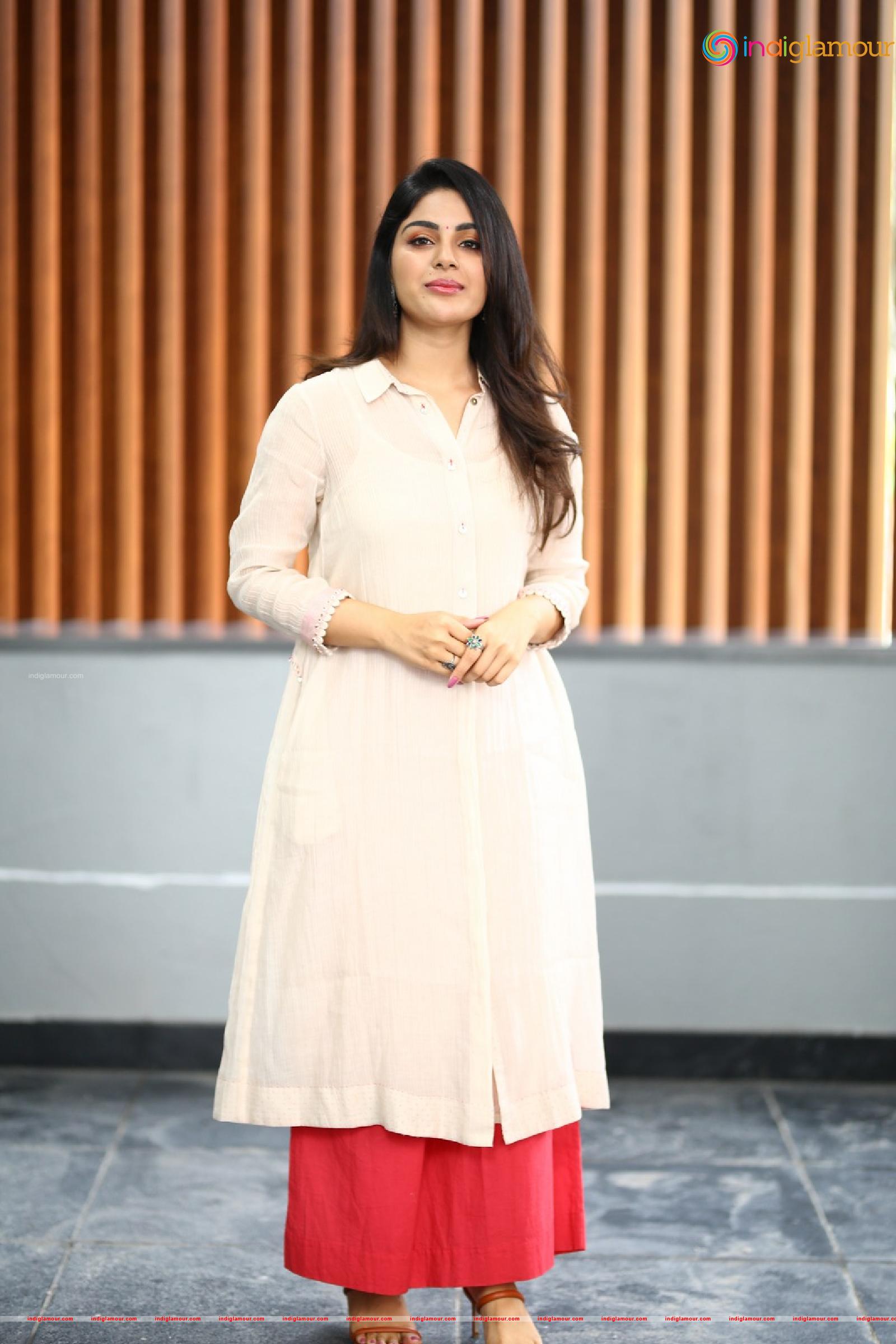 Samyuktha Menon Actress hd photo