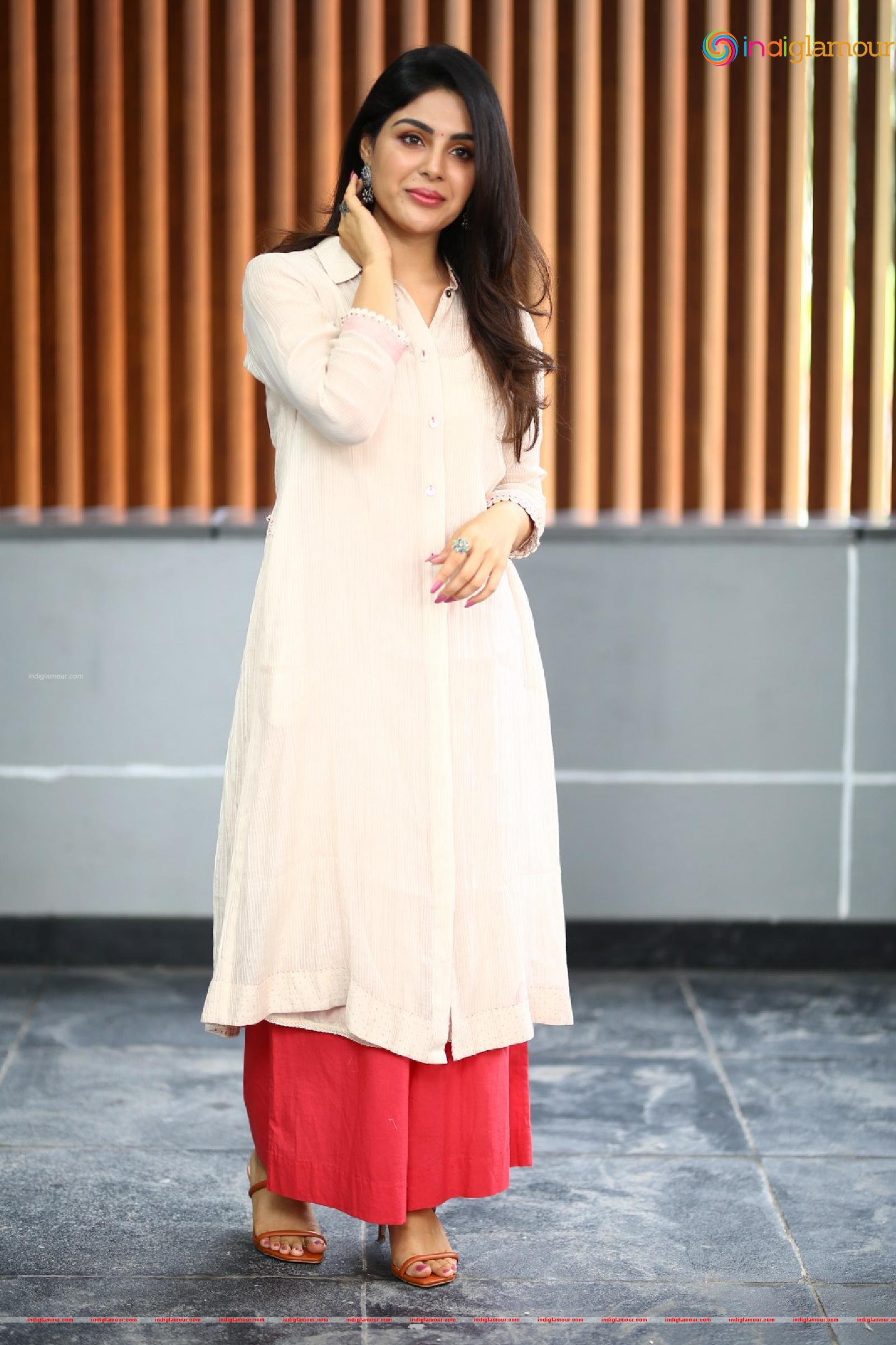 Samyuktha Menon Actress hd photo