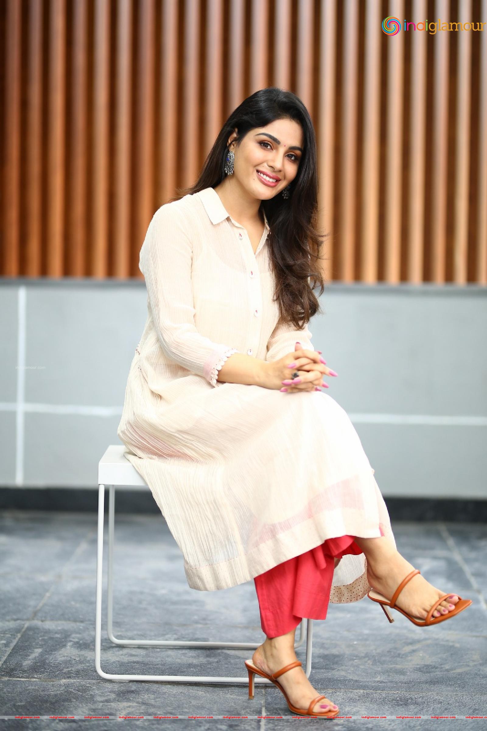 Samyuktha Menon Actress hd photo