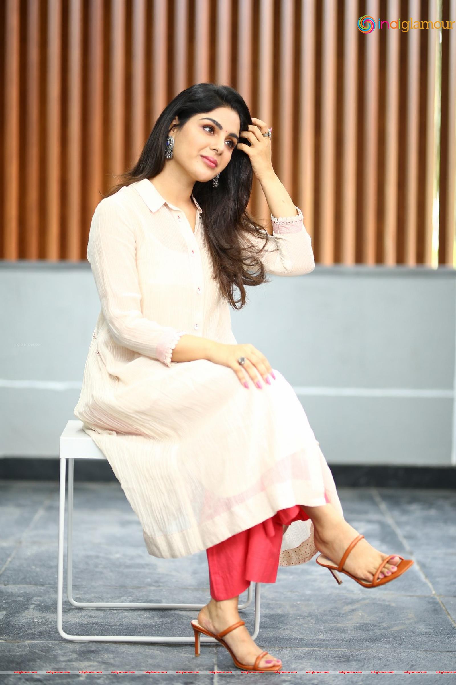 Samyuktha Menon Actress hd photo