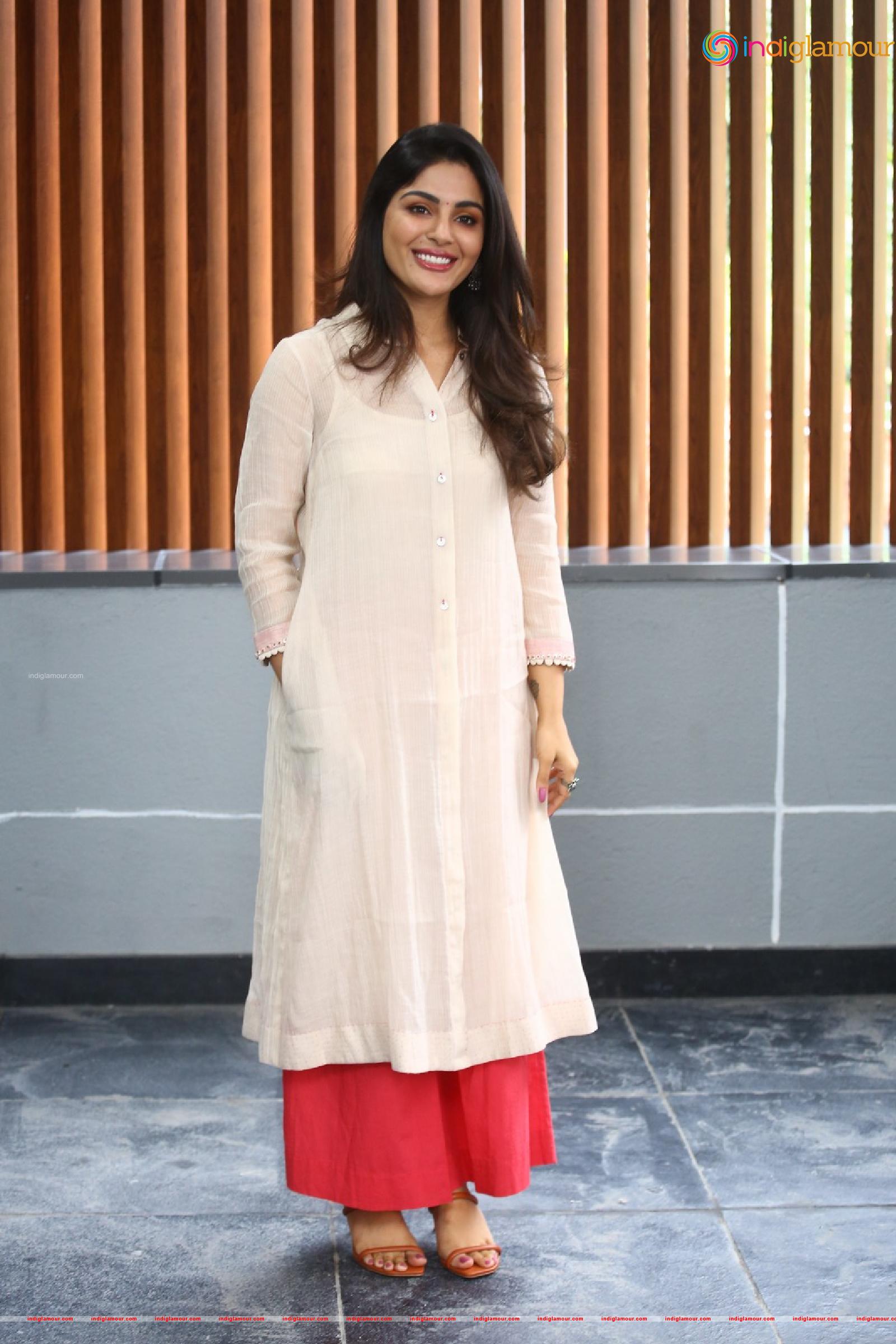 Samyuktha Menon Actress hd photo