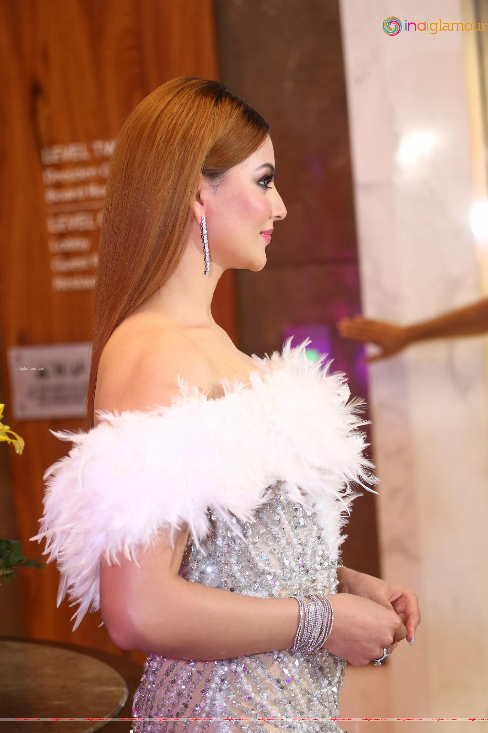 Urvashi Rautela Actress hd photo
