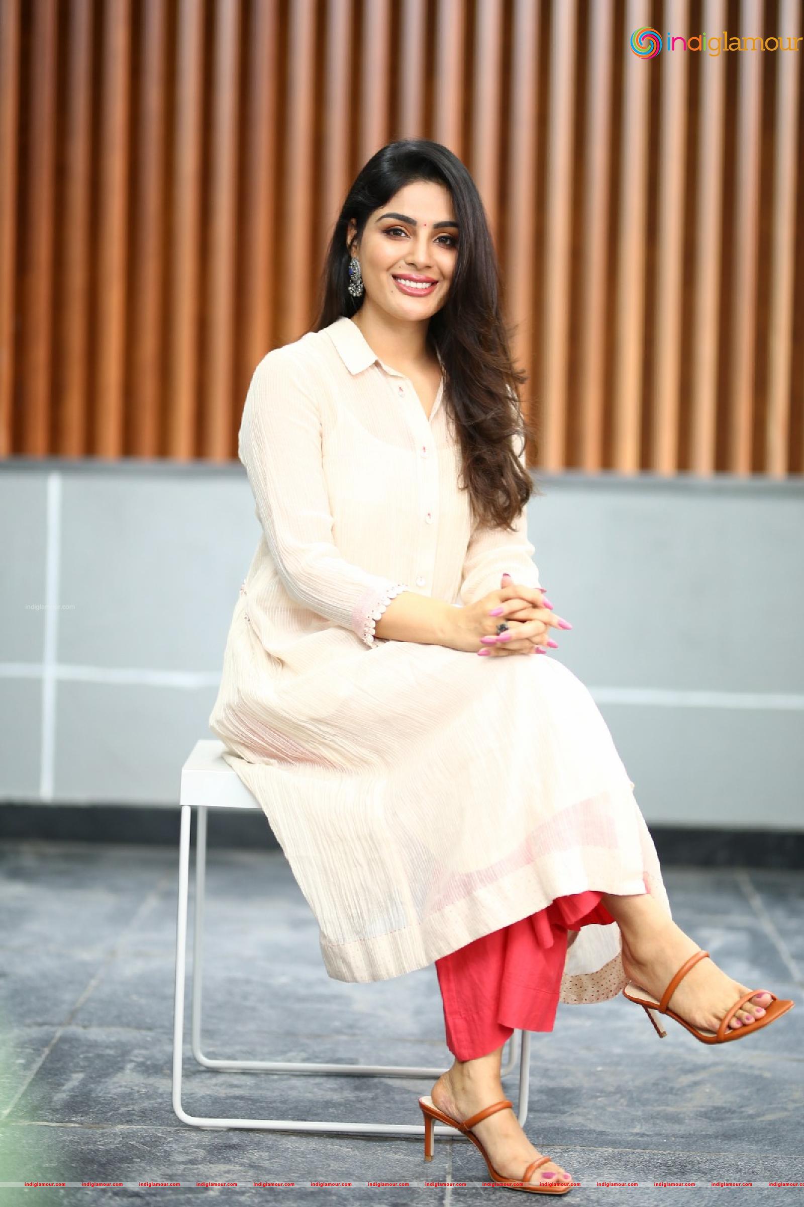 Samyuktha Menon Actress hd photo