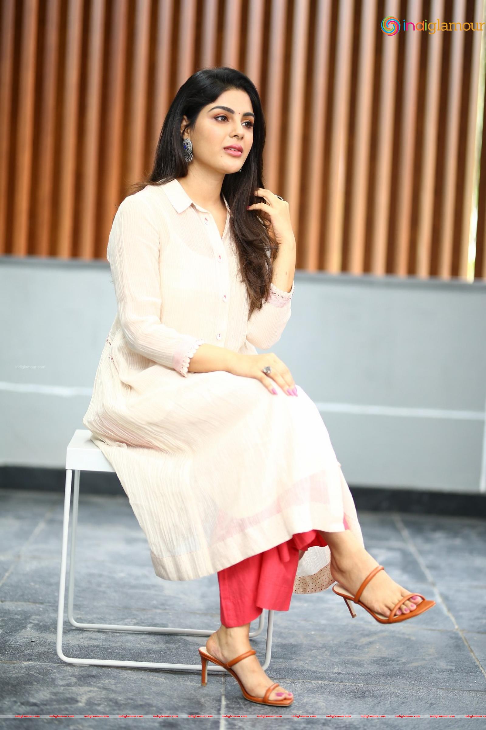 Samyuktha Menon Actress hd photo