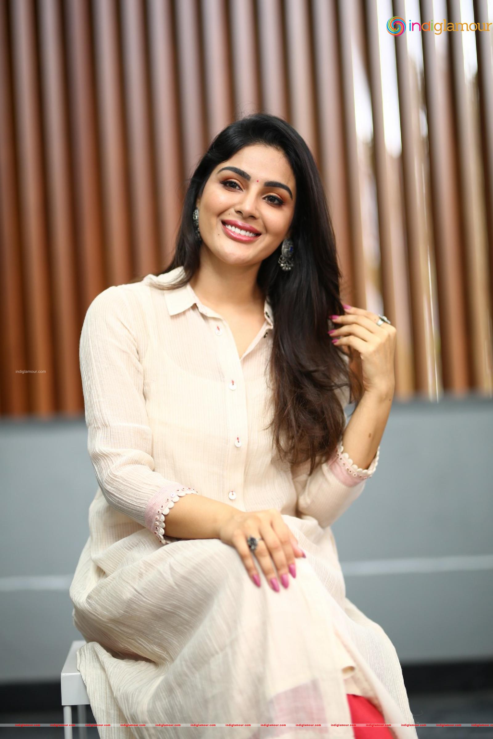 Samyuktha Menon Actress hd photo