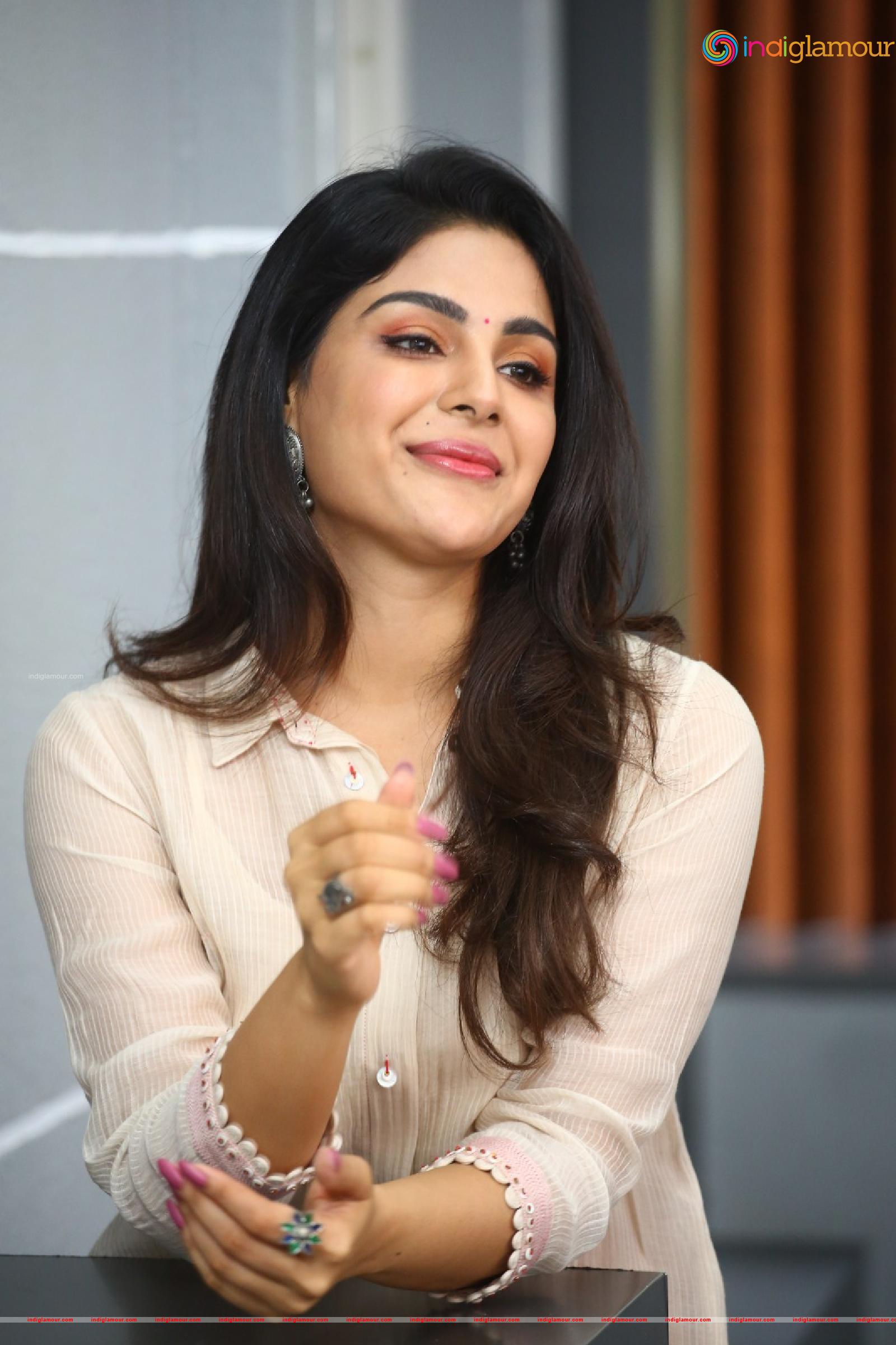 Samyuktha Menon Actress hd photo