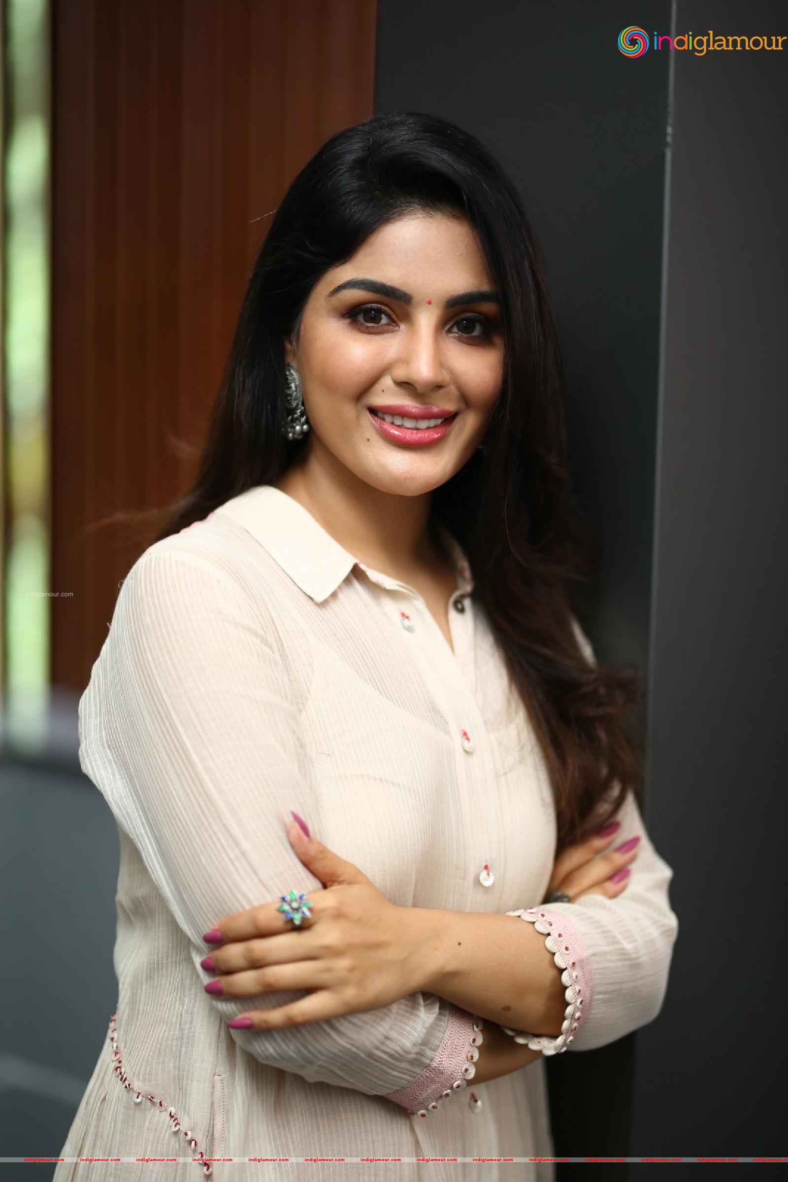 Samyuktha Menon Actress hd photo