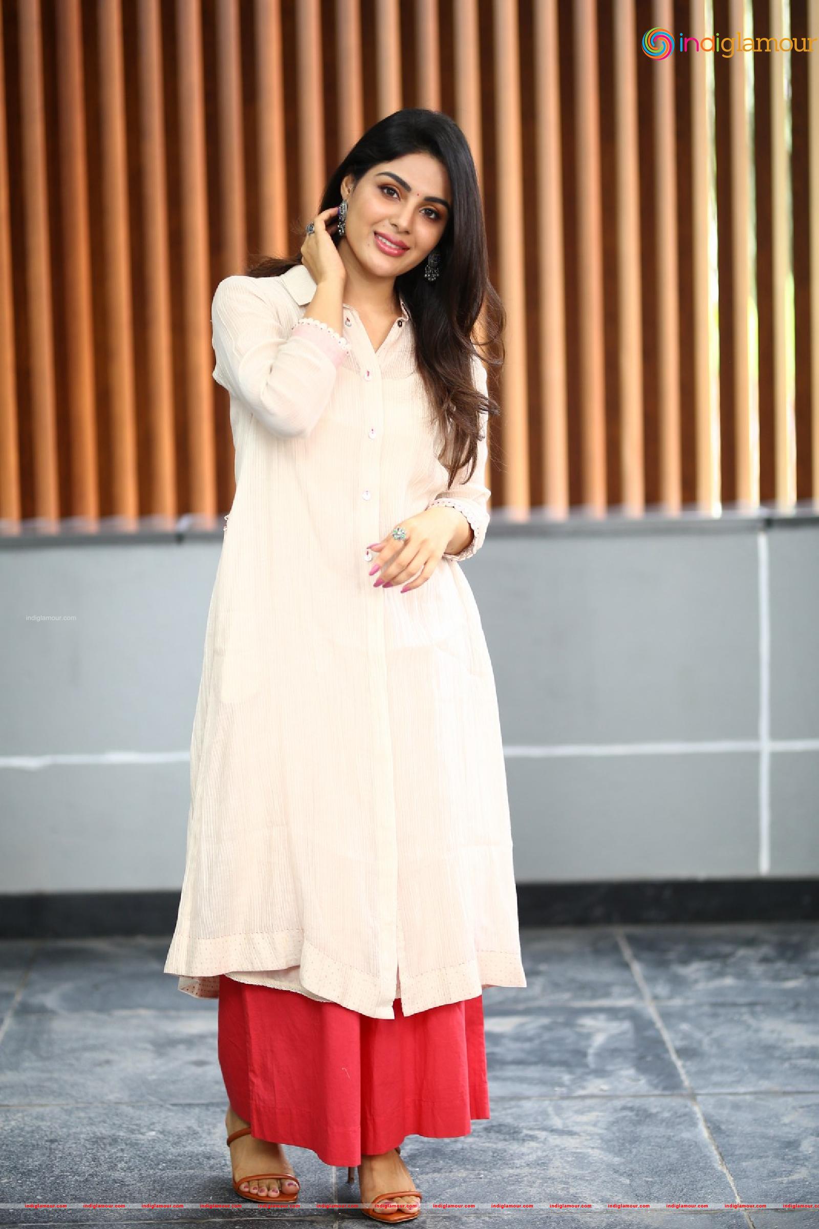 Samyuktha Menon Actress hd photo