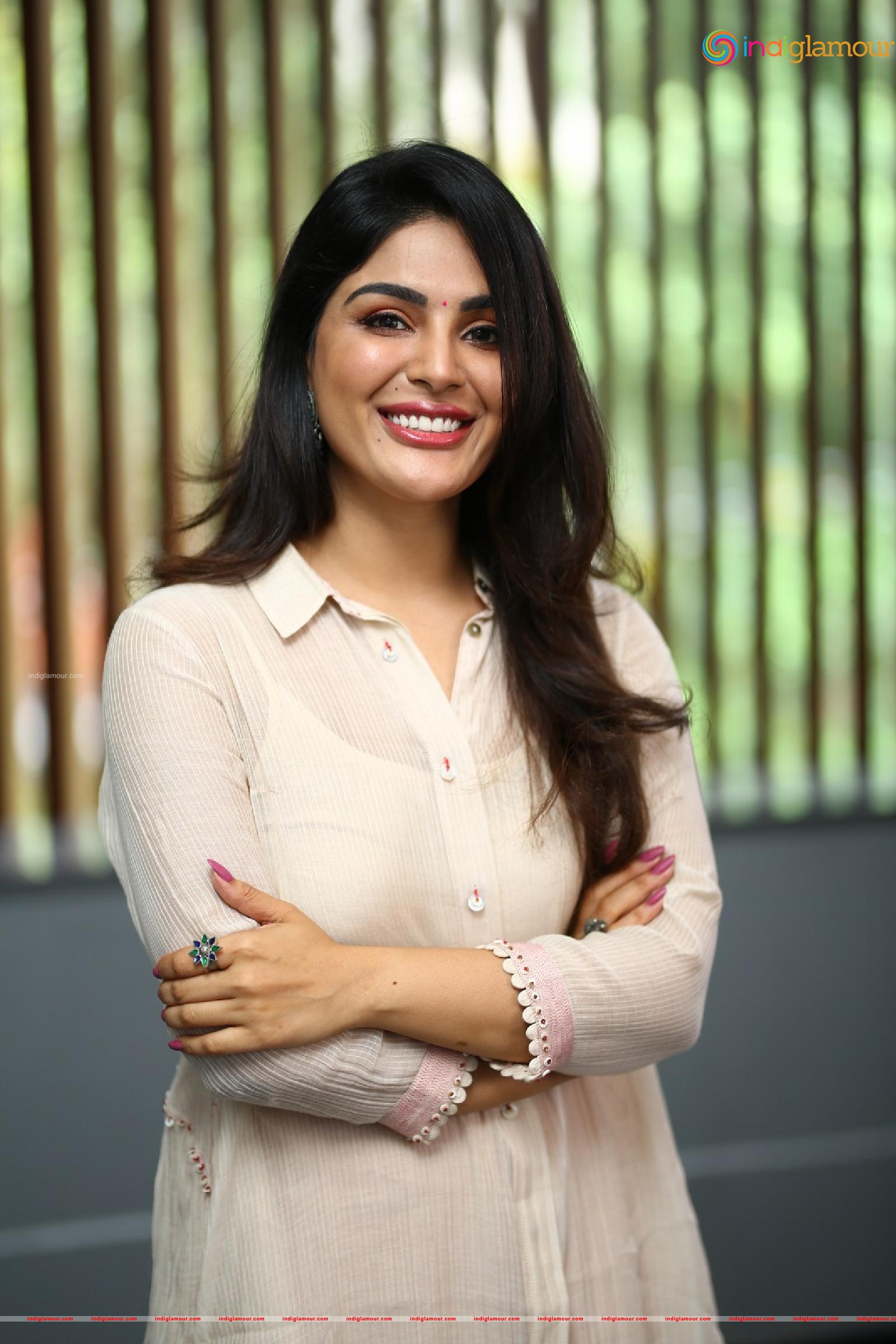 Samyuktha Menon Actress hd photo